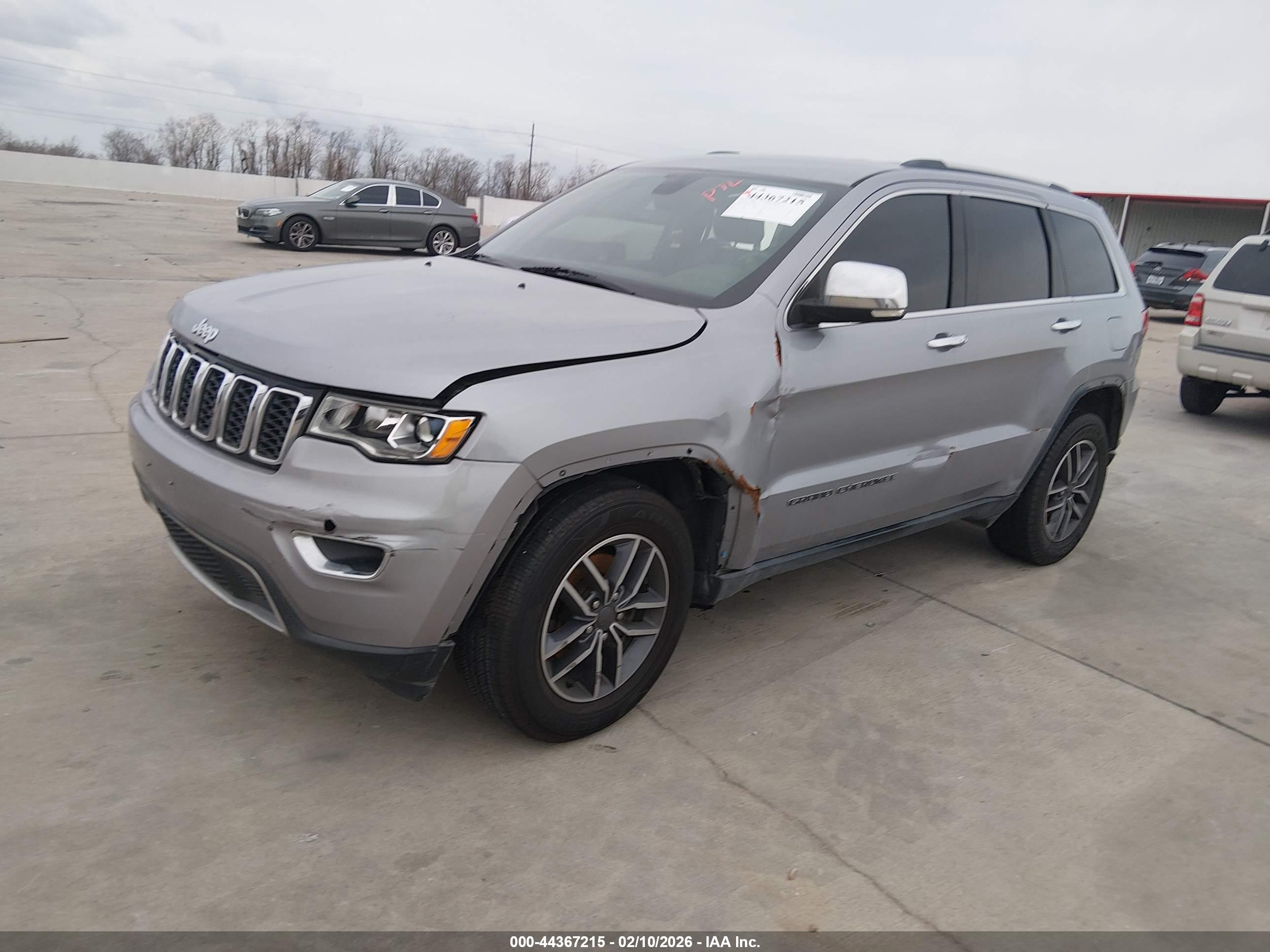 JEEP GRAND image 2