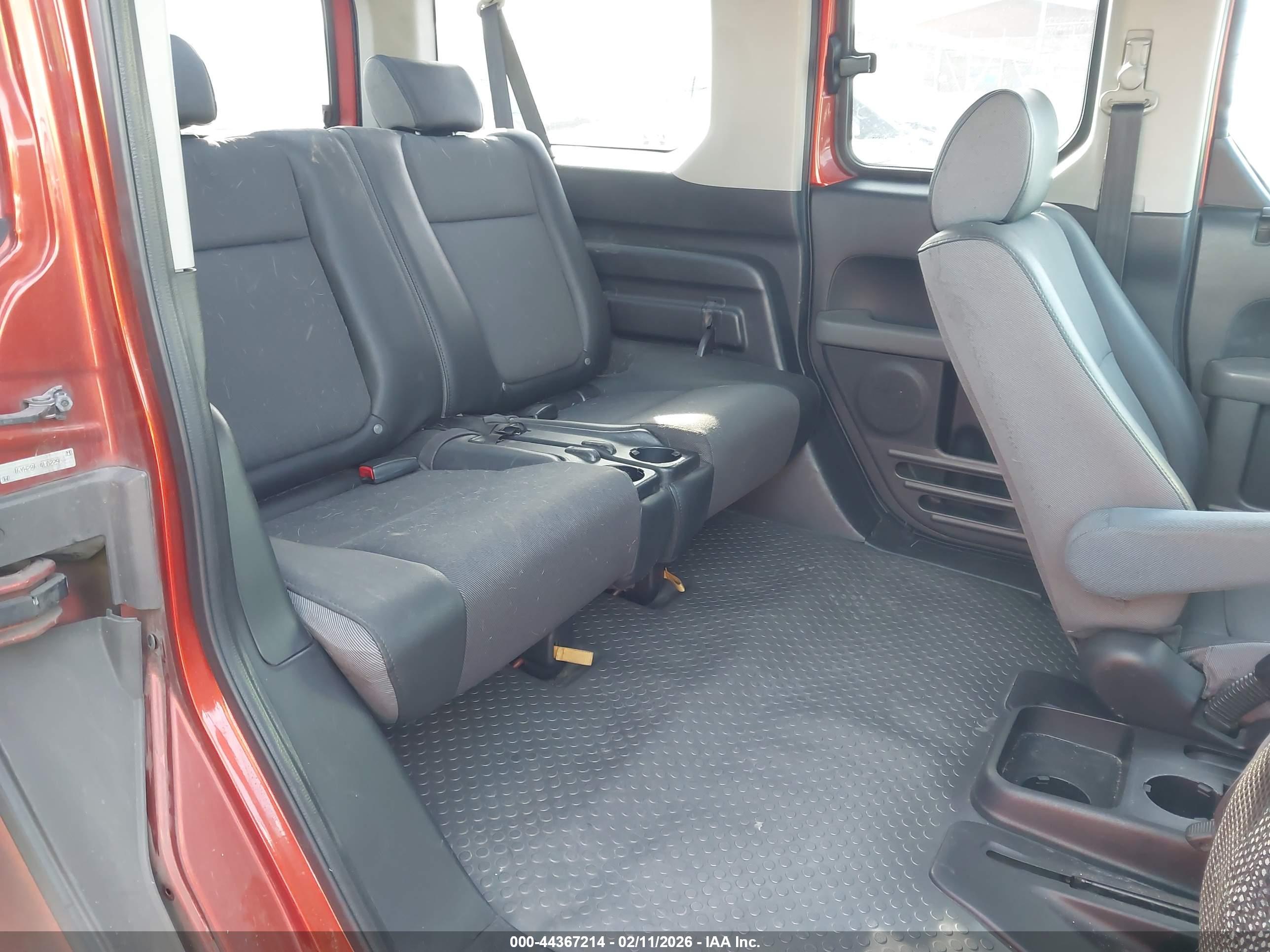 HONDA ELEMENT image 8