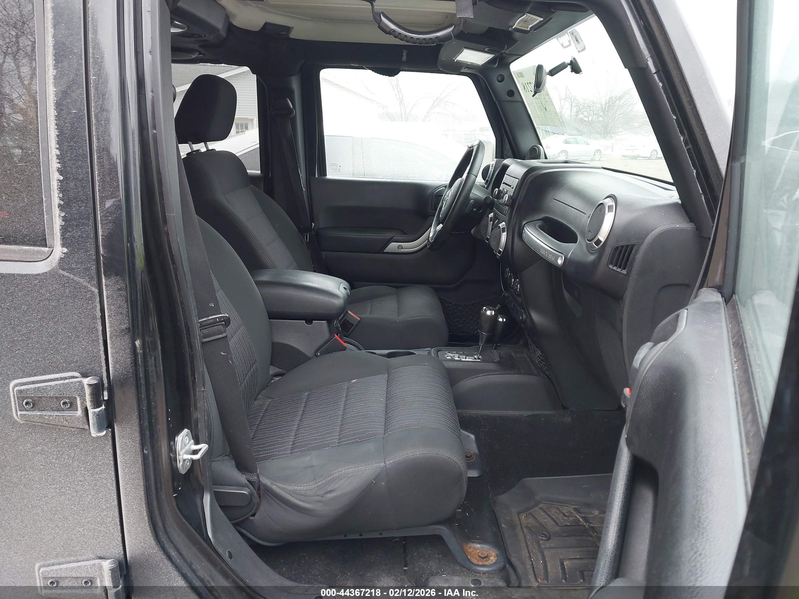 JEEP WRANGLER image 5