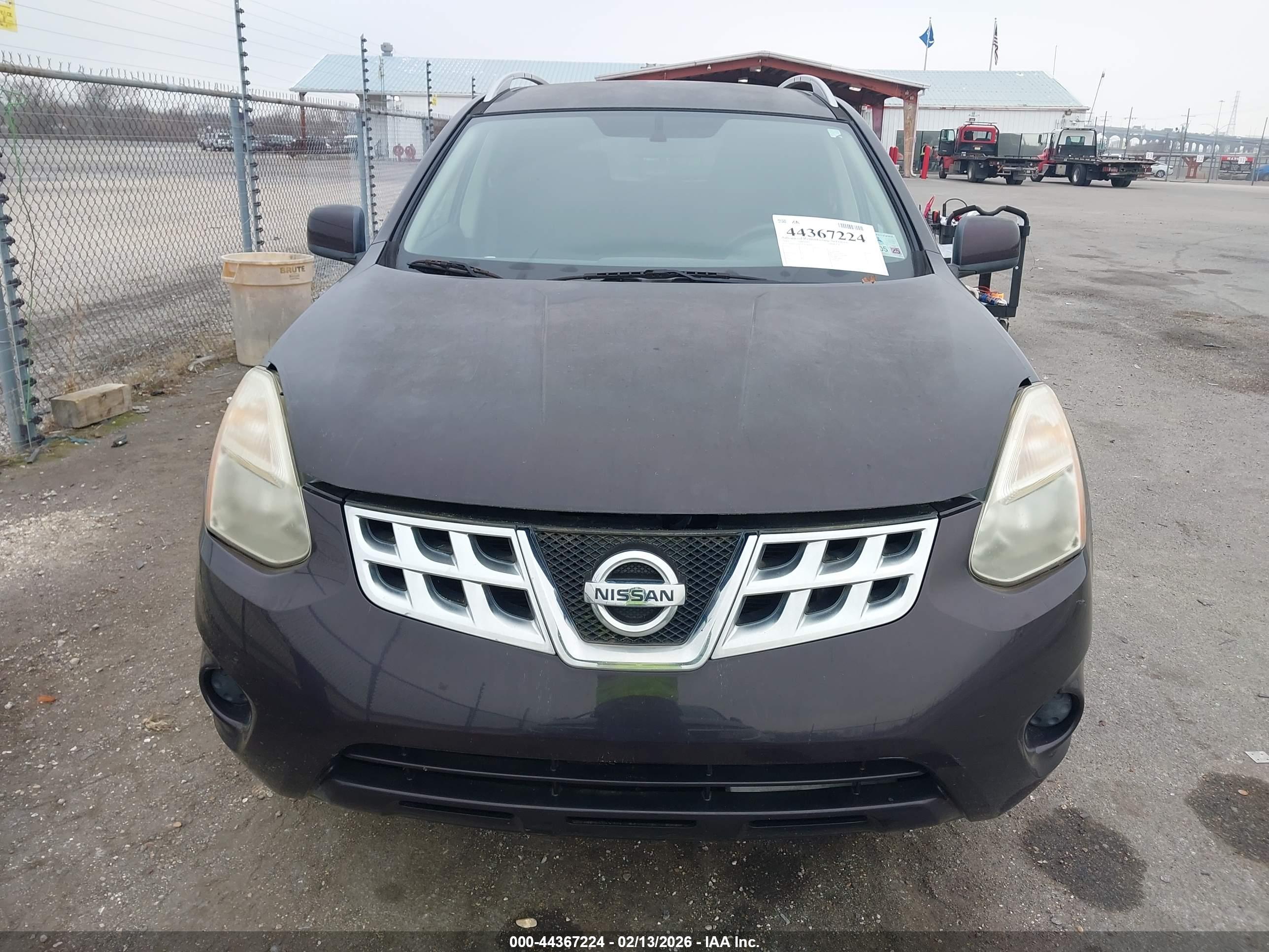 NISSAN ROGUE image 6