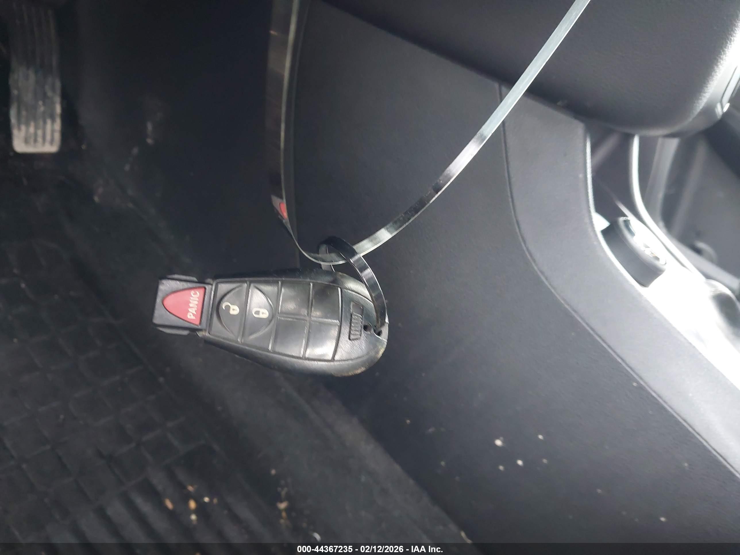 JEEP CHEROKEE image 11