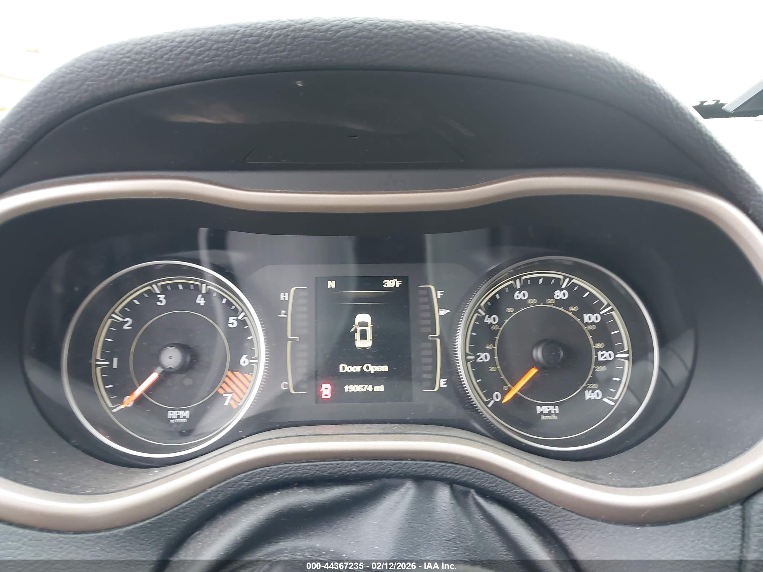 JEEP CHEROKEE image 7