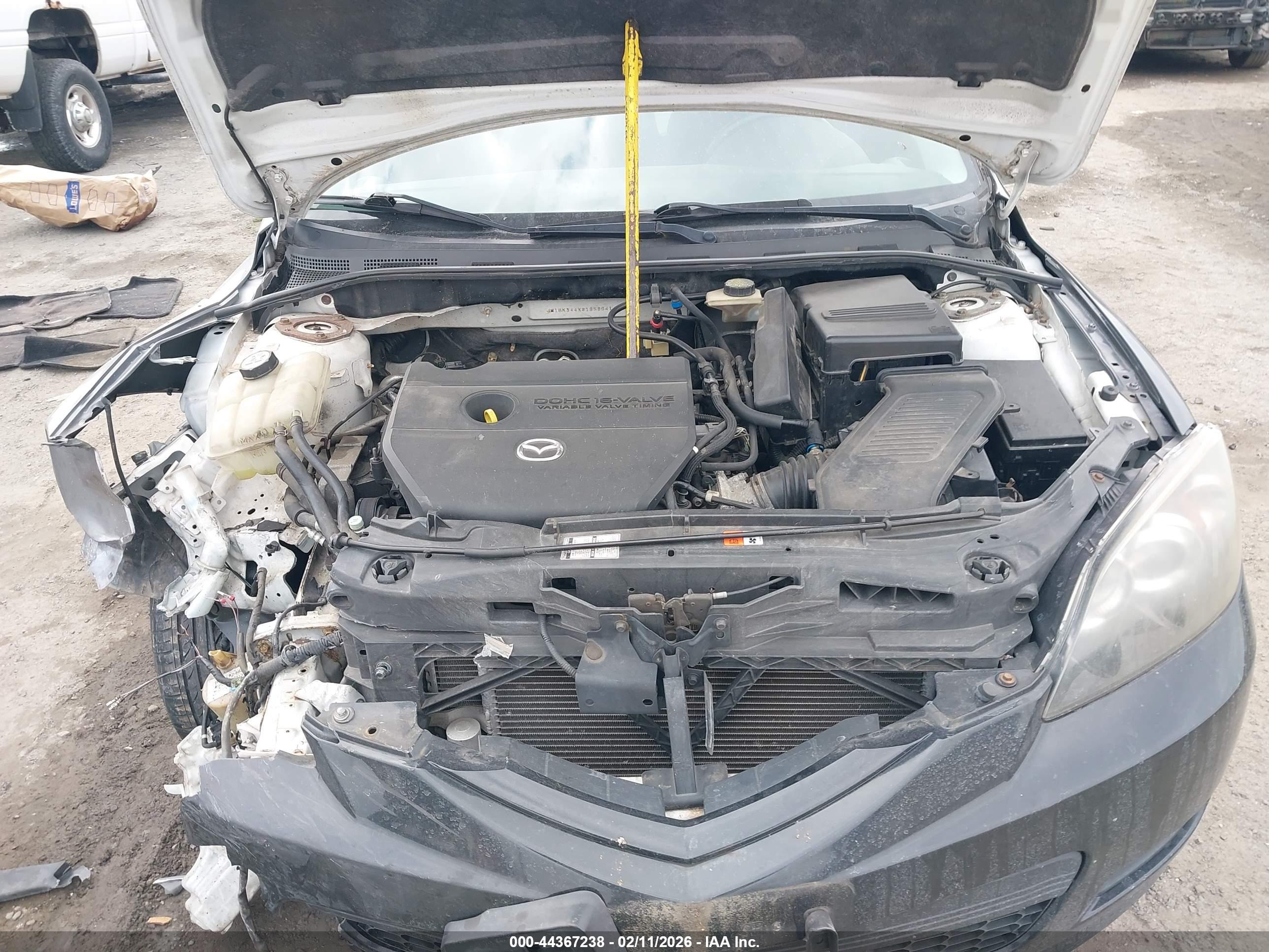 MAZDA MAZDA3 image 10