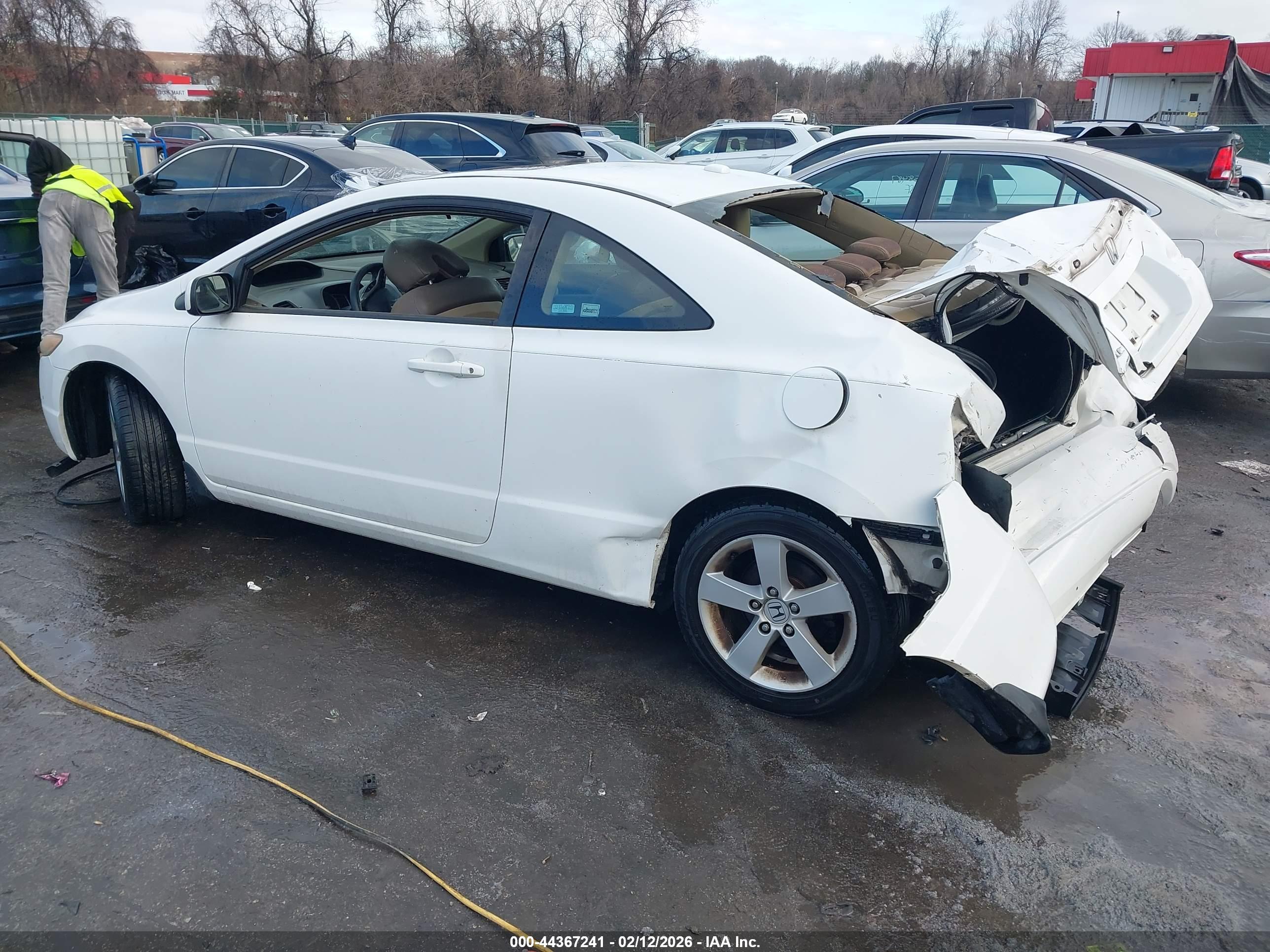 HONDA CIVIC image 3