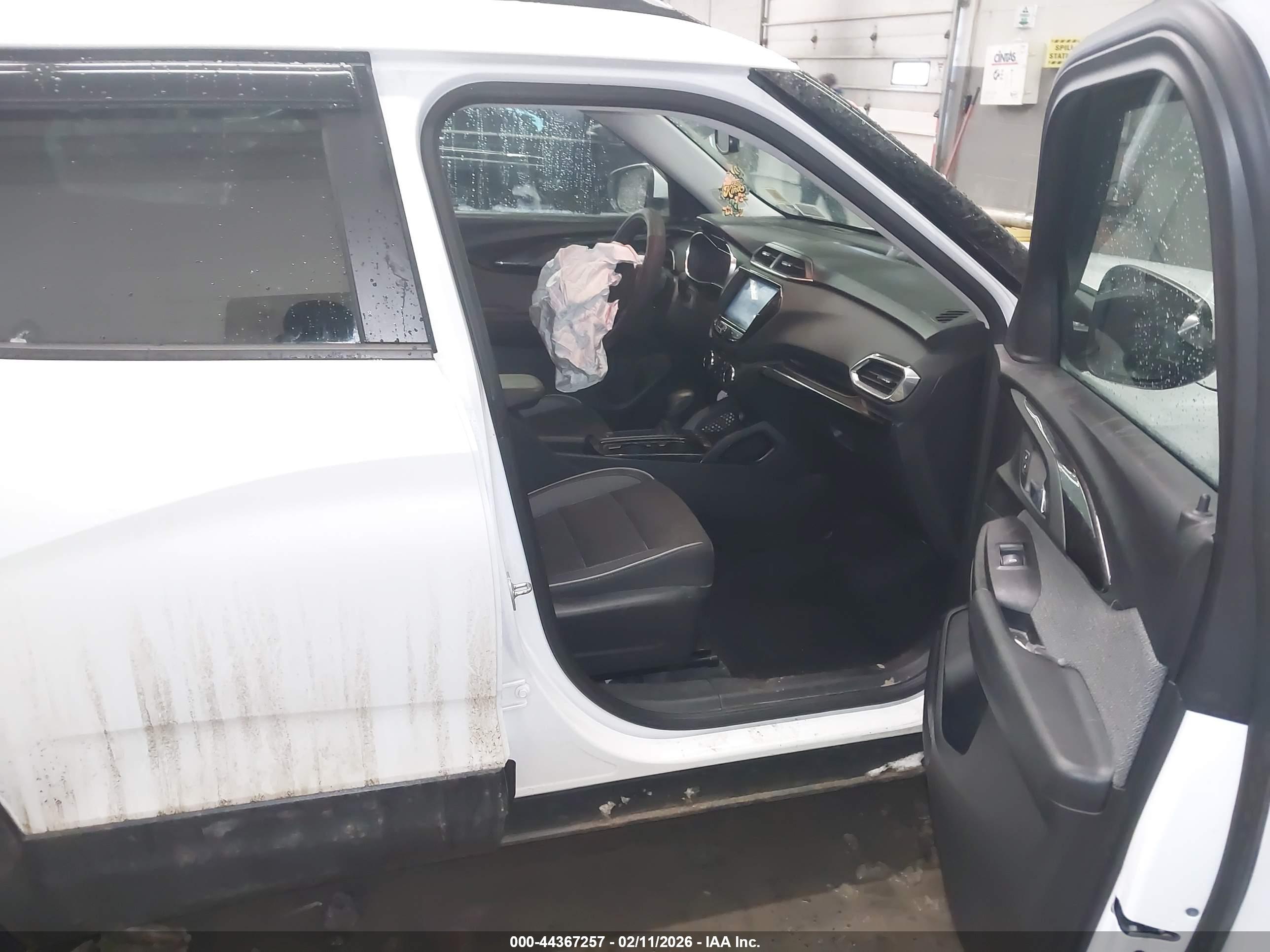 CHEVROLET TRAILBLAZER image 5