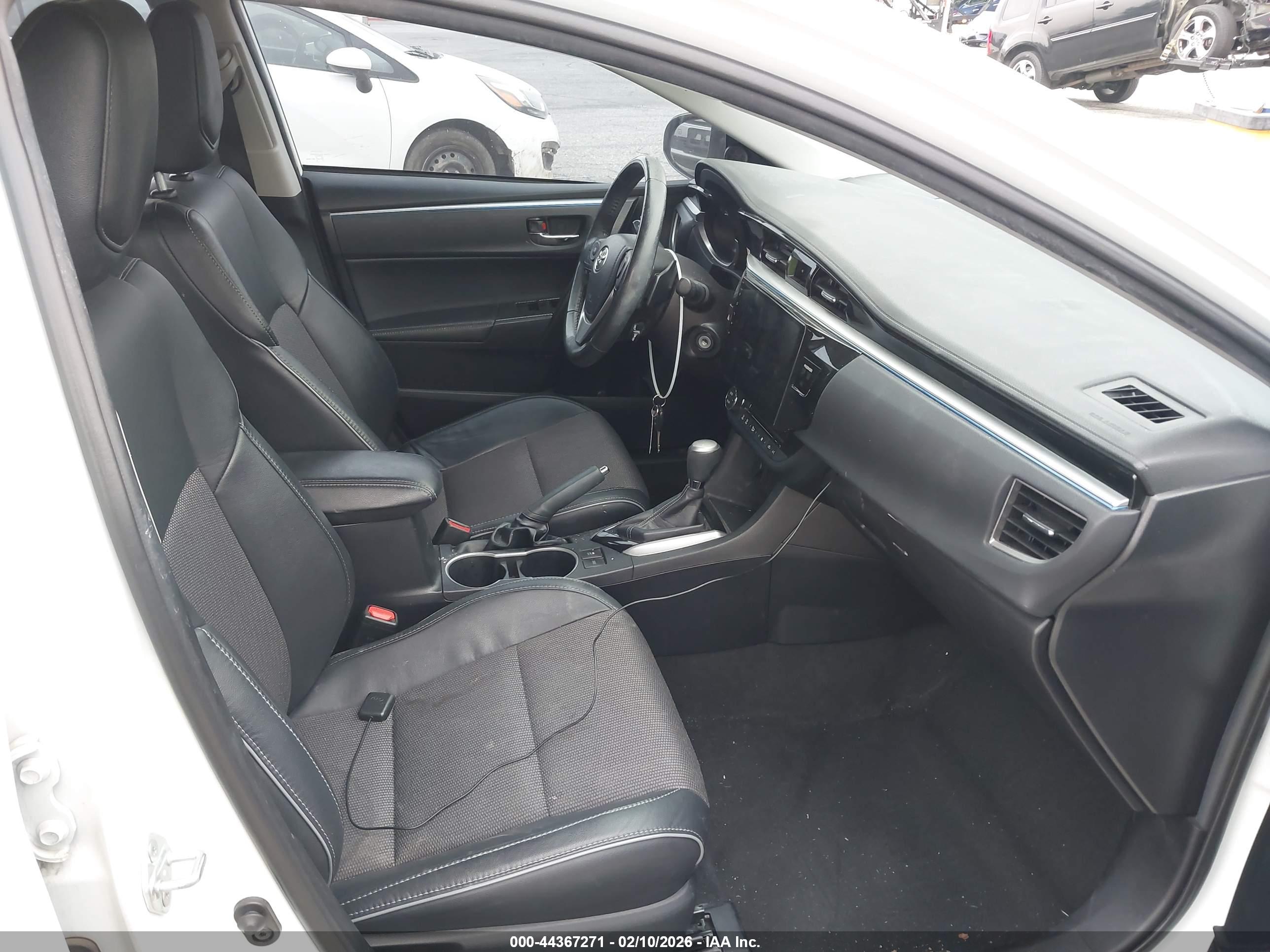TOYOTA COROLLA image 5