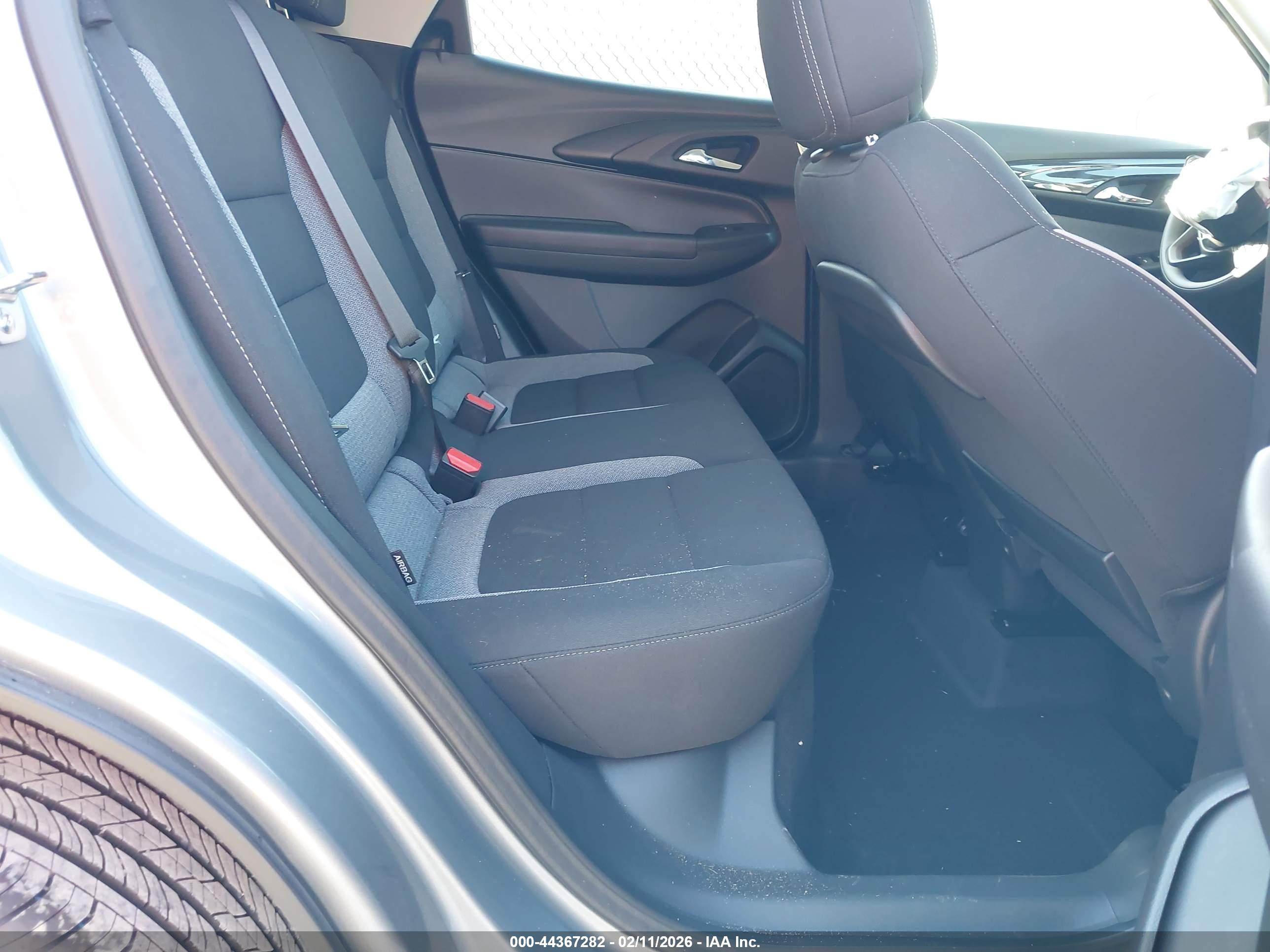 CHEVROLET TRAILBLAZER image 8