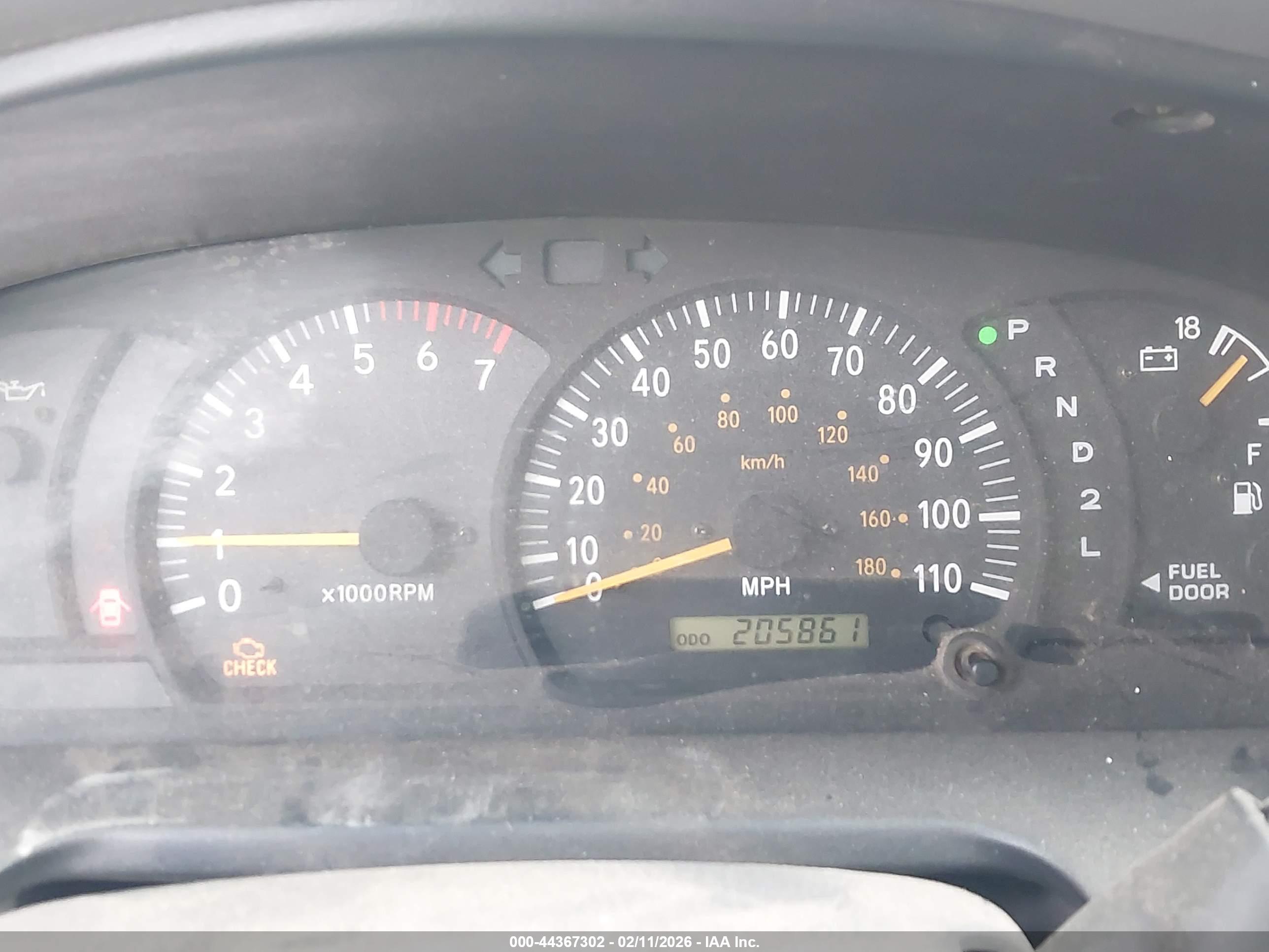 TOYOTA TUNDRA image 7