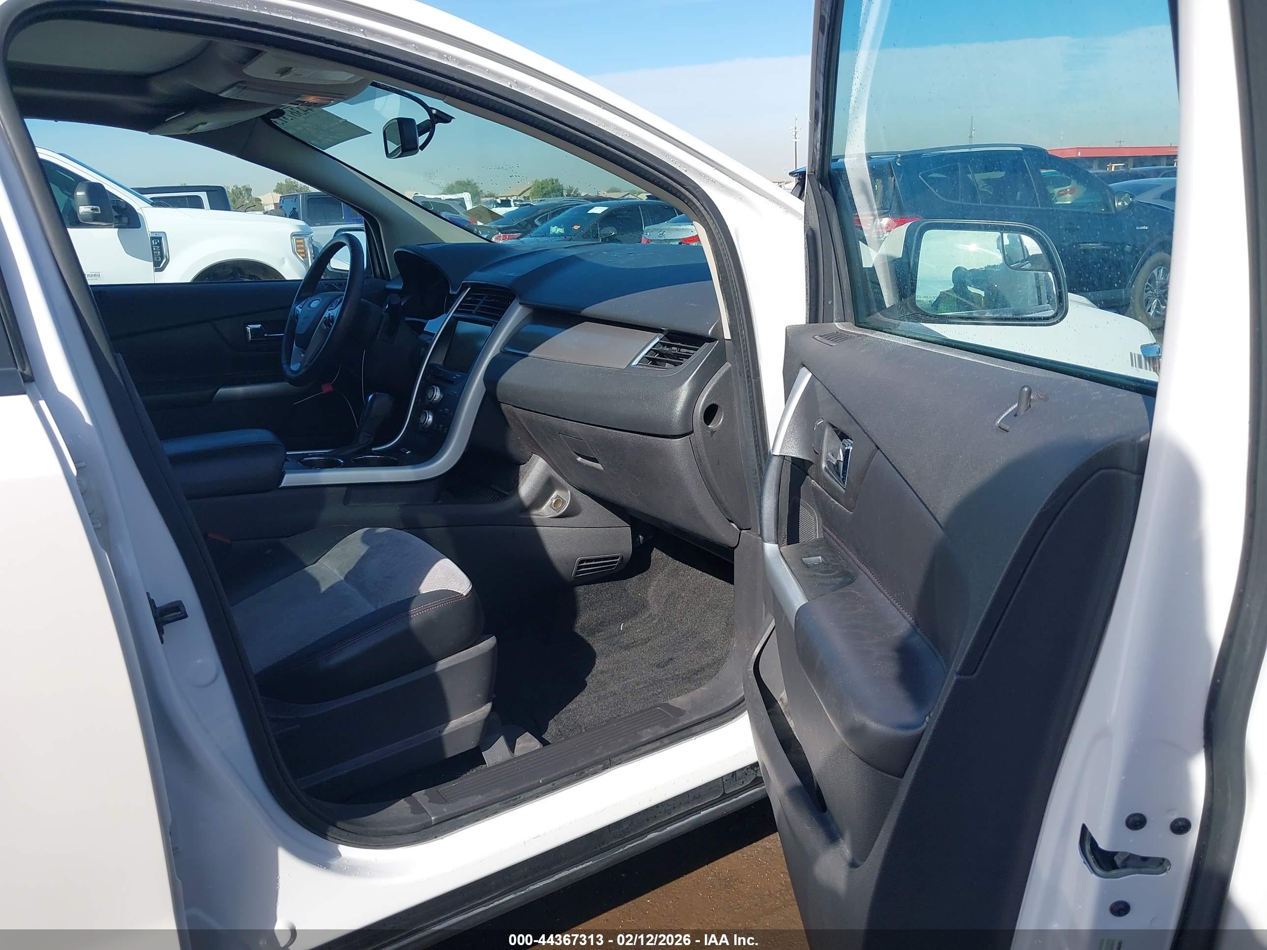 FORD EDGE image 5