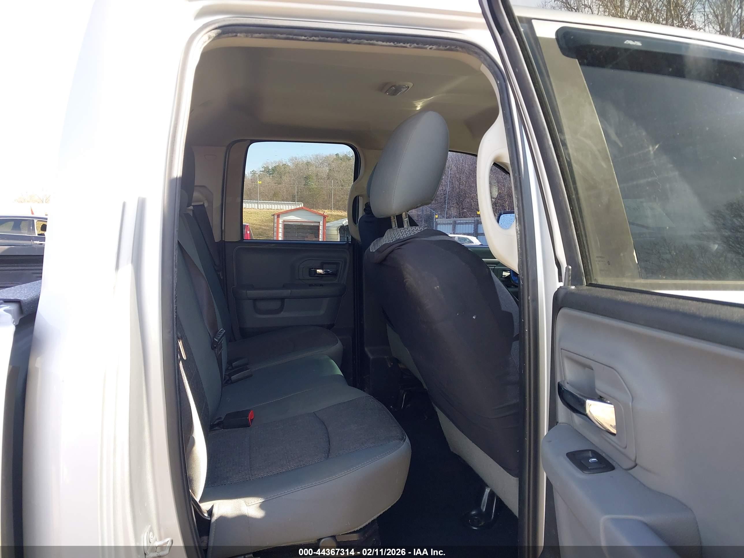 RAM 1500 image 8