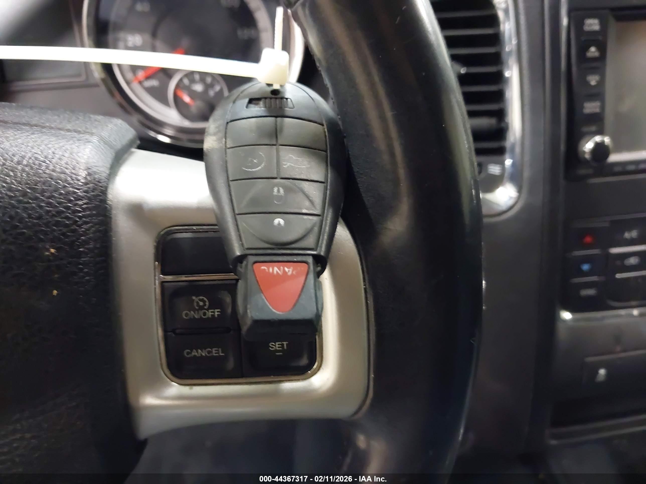 DODGE DURANGO image 11