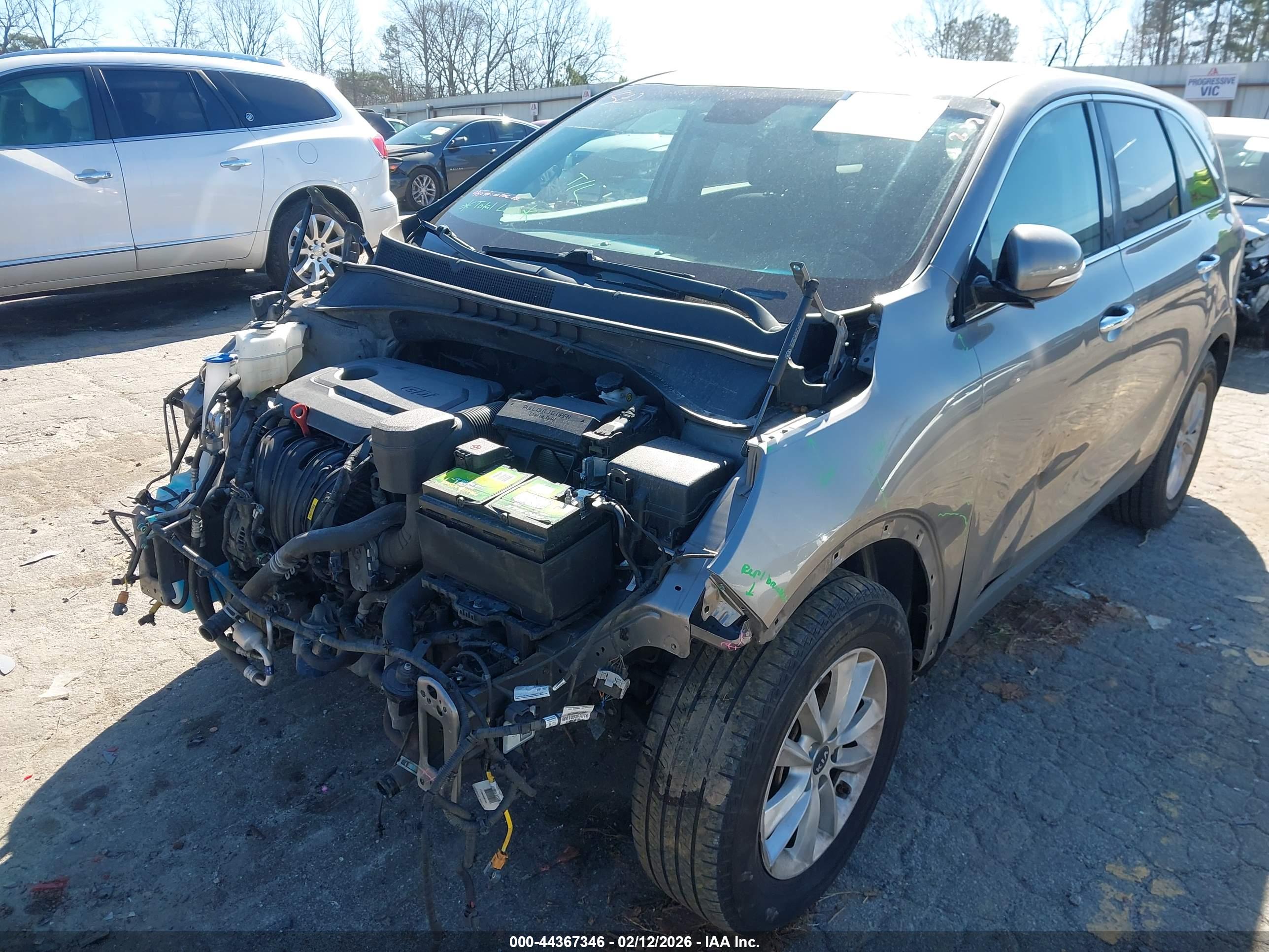 KIA SORENTO image 6