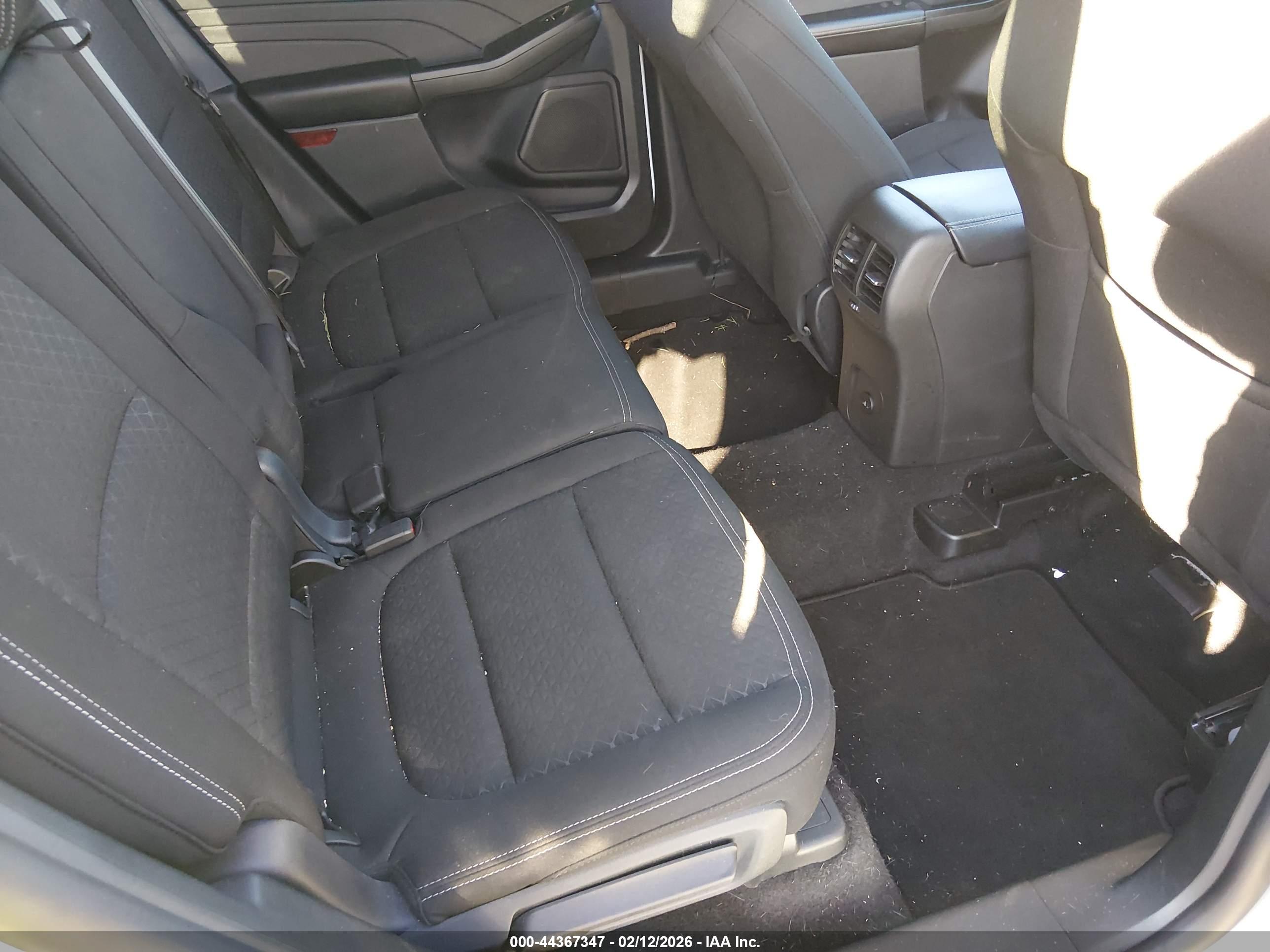 FORD ESCAPE image 8