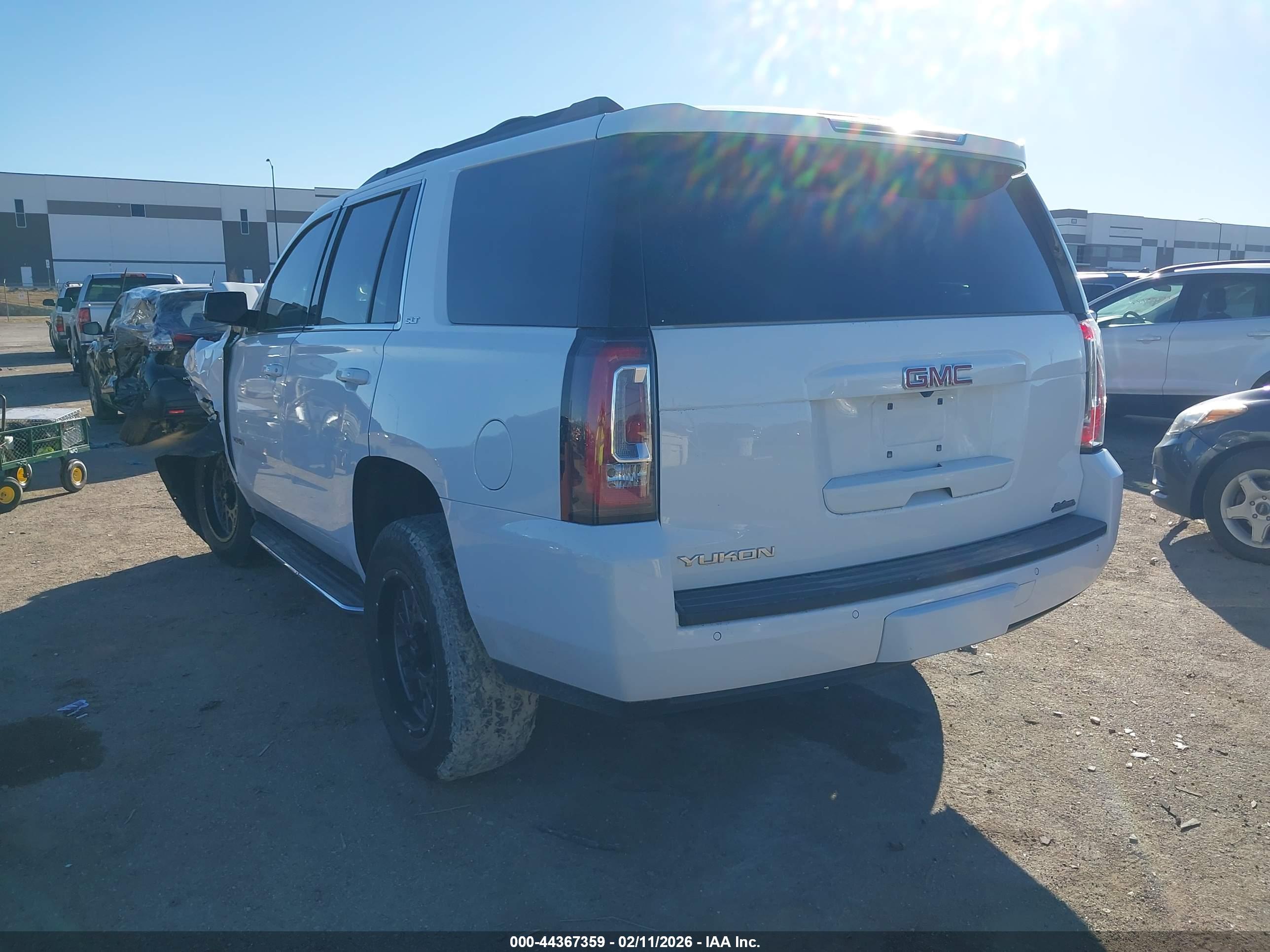 GMC YUKON image 3