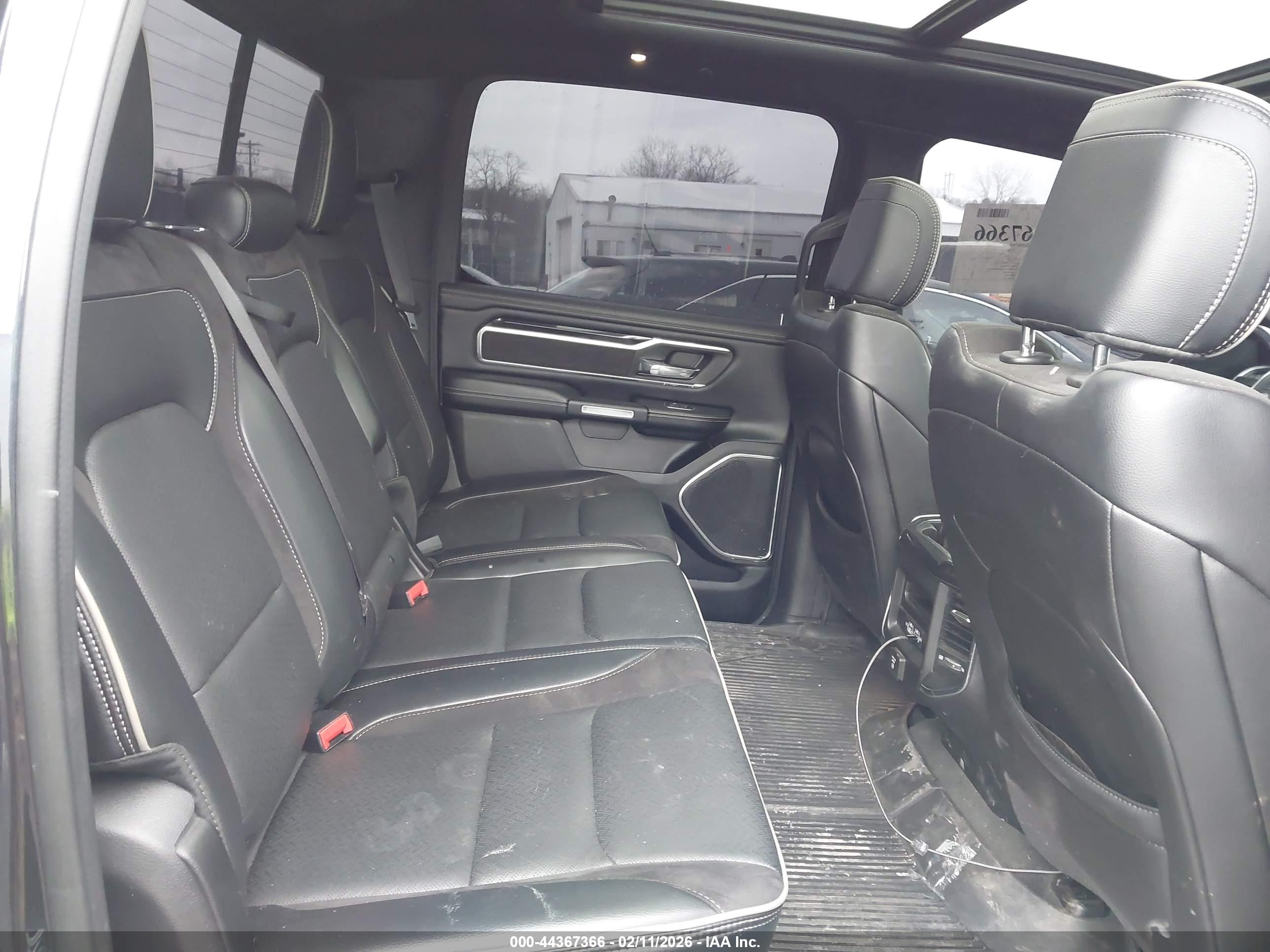 RAM 1500 image 8
