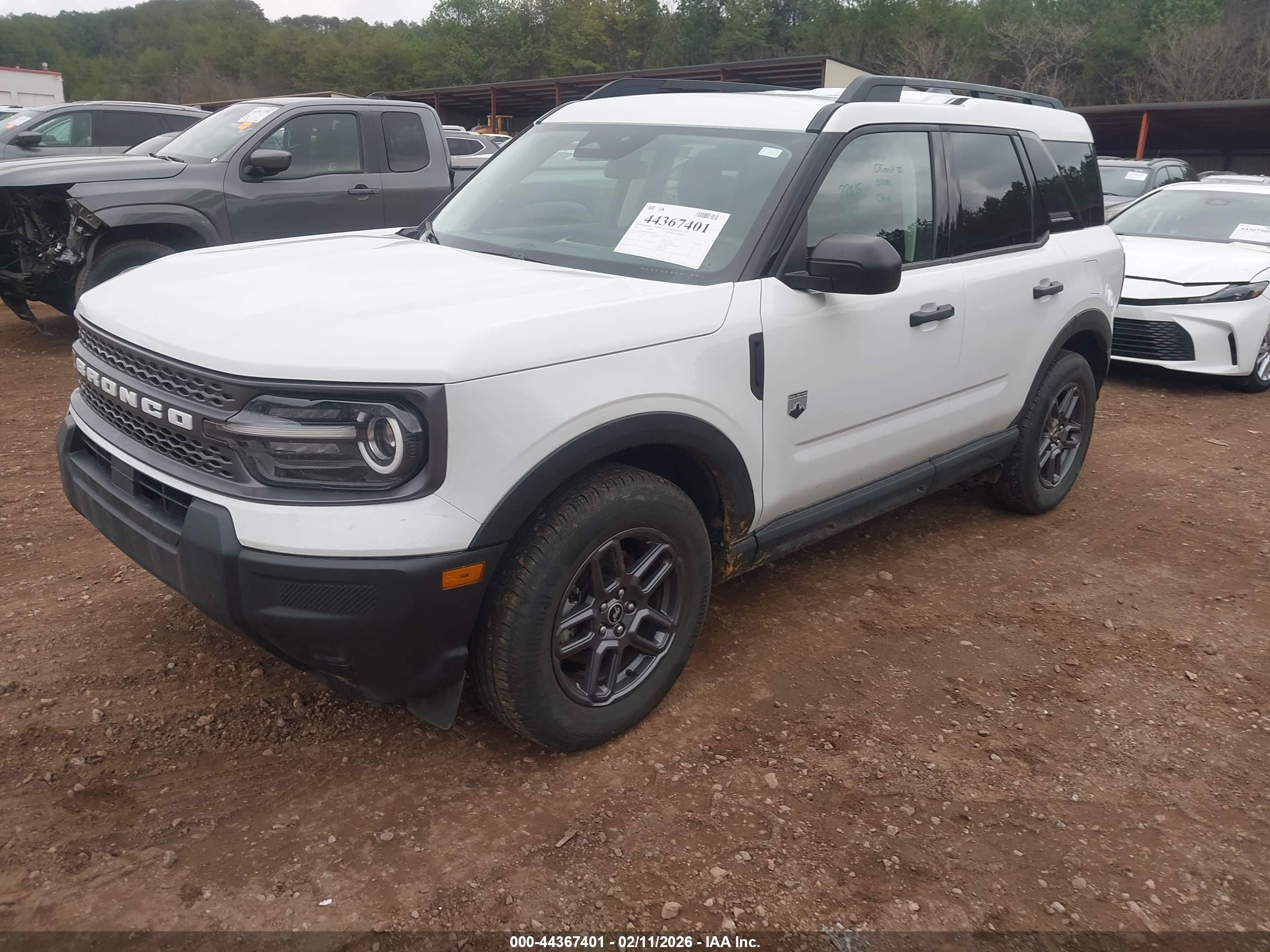 FORD BRONCO image 2