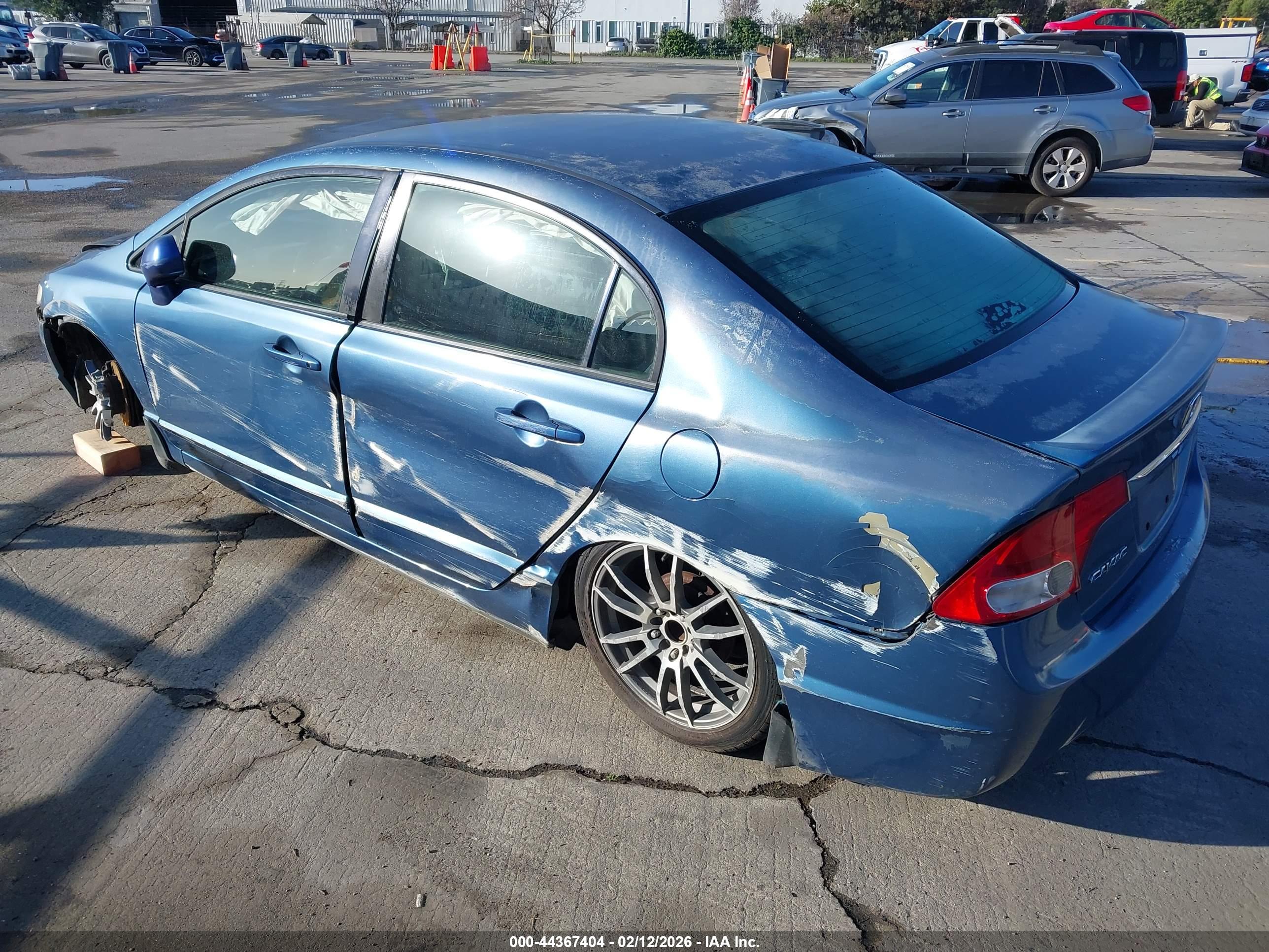 HONDA CIVIC image 3