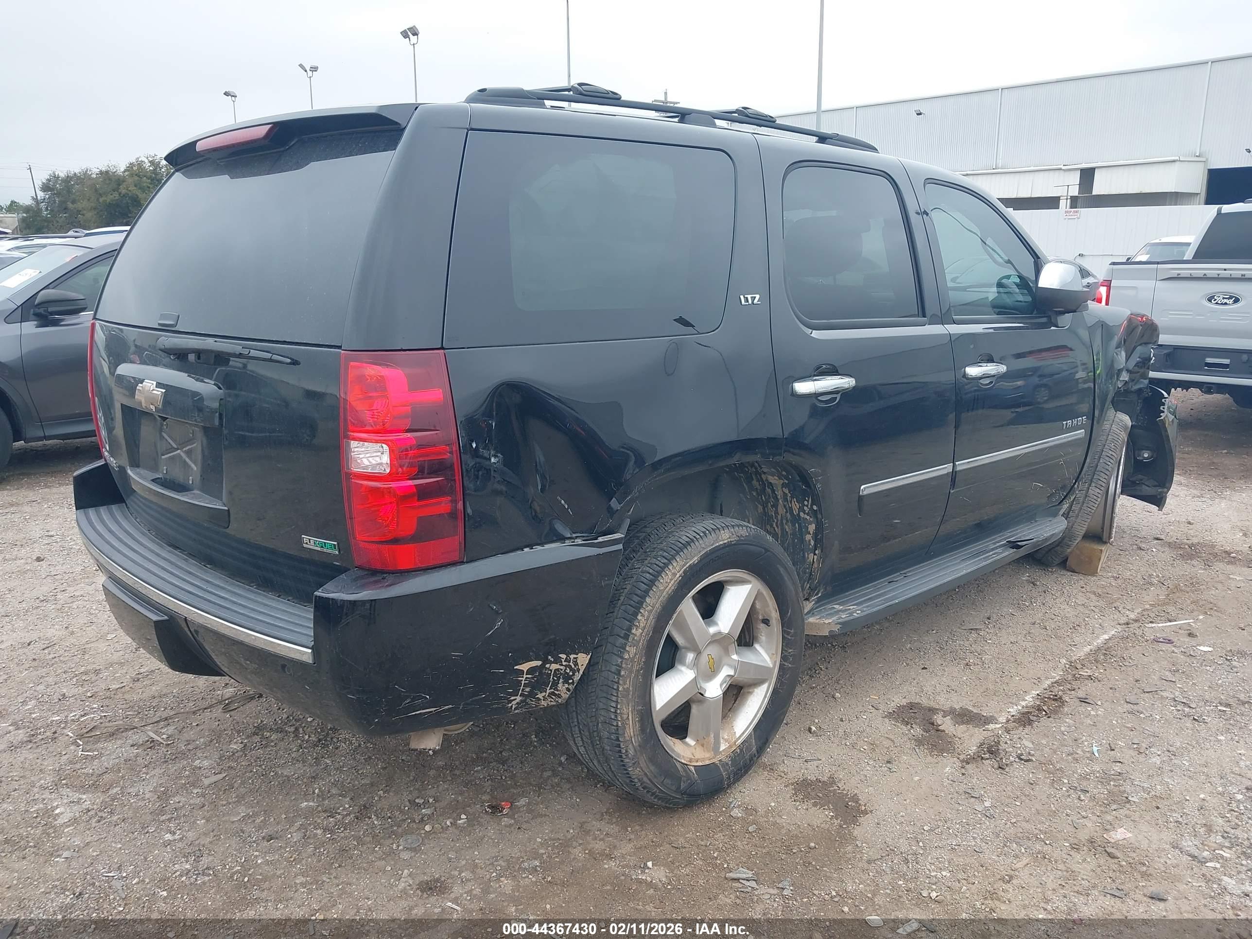 CHEVROLET TAHOE image 4
