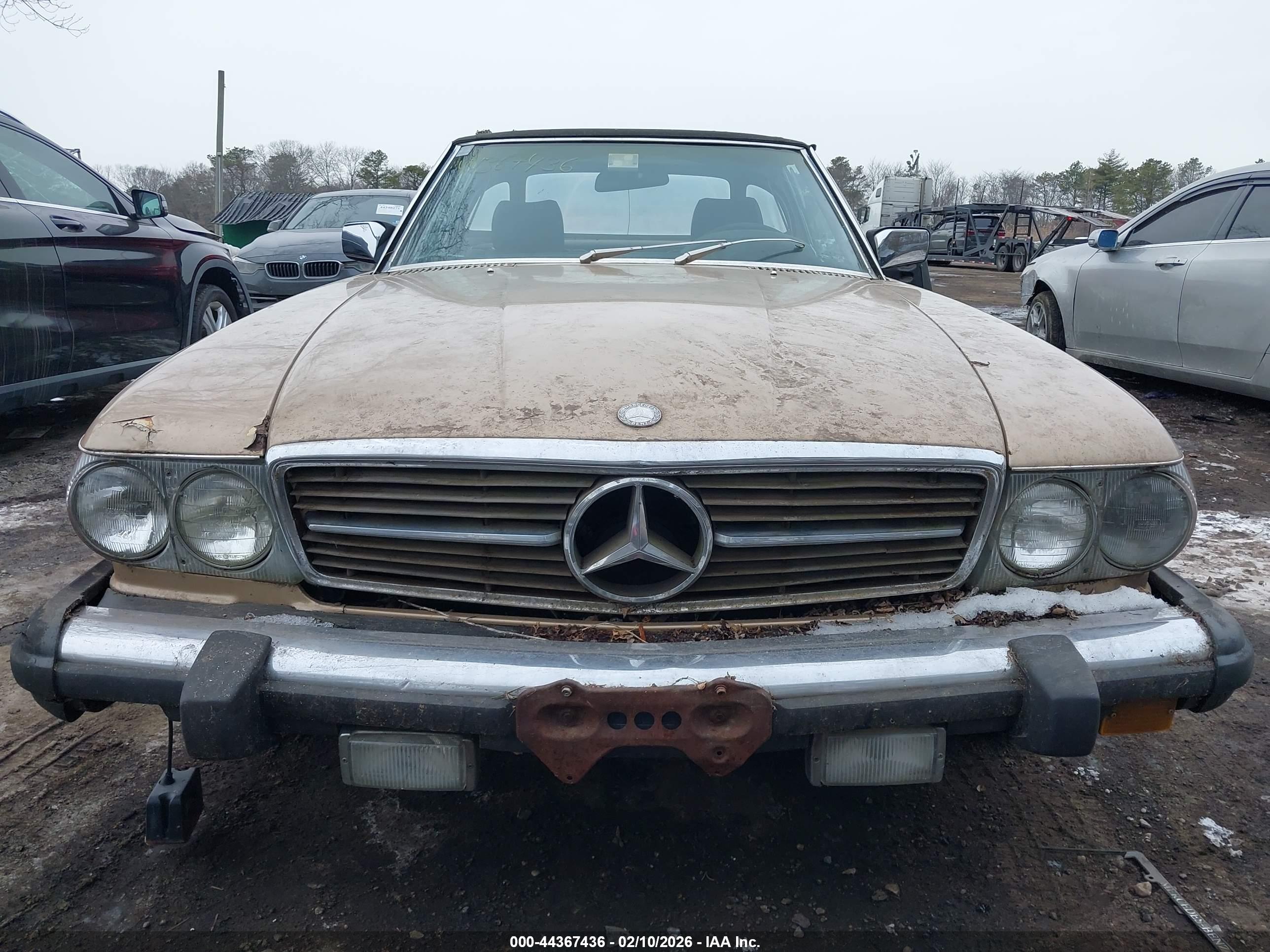 MERCEDES-BENZ 380 image 6