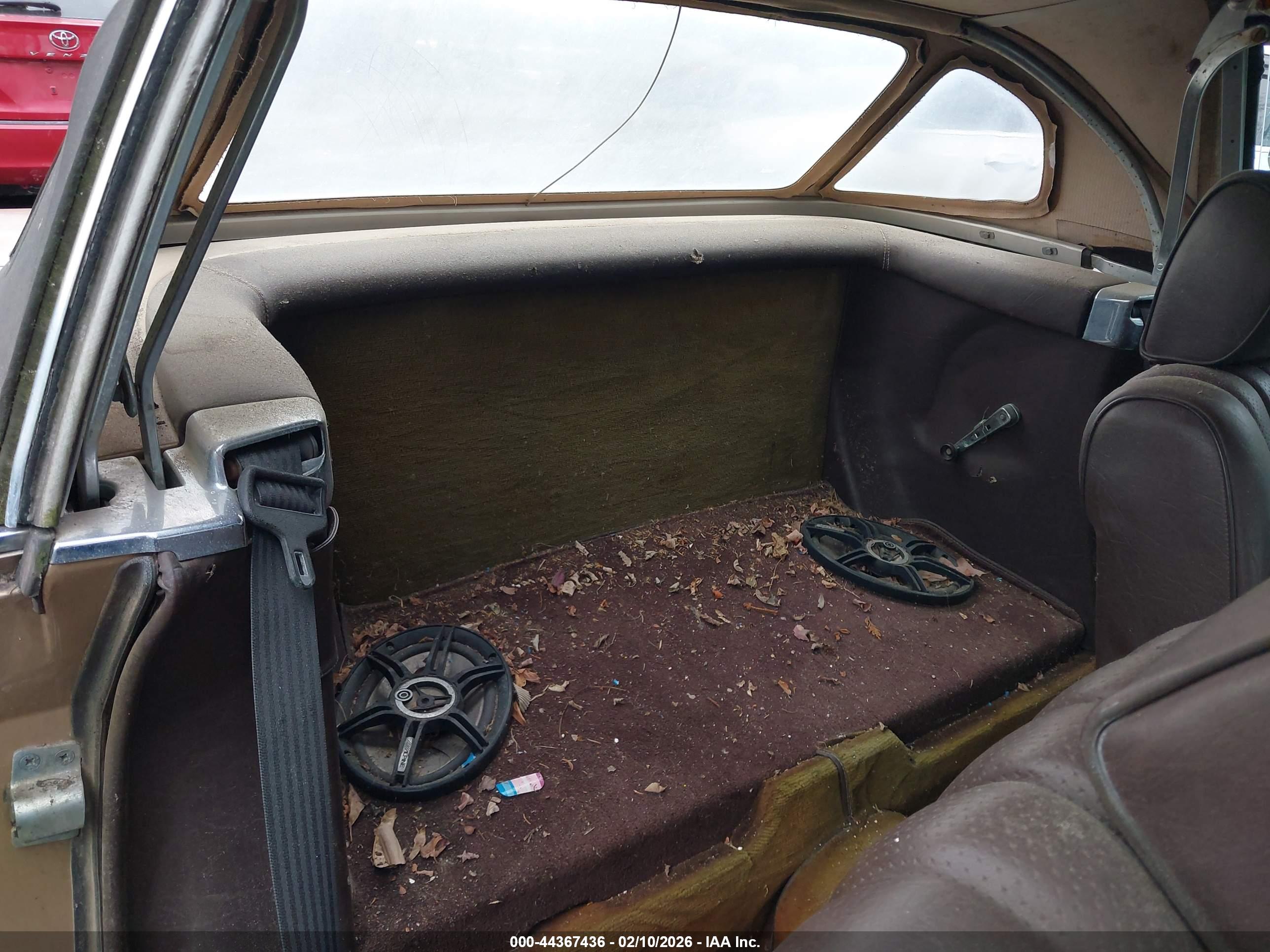 MERCEDES-BENZ 380 image 8