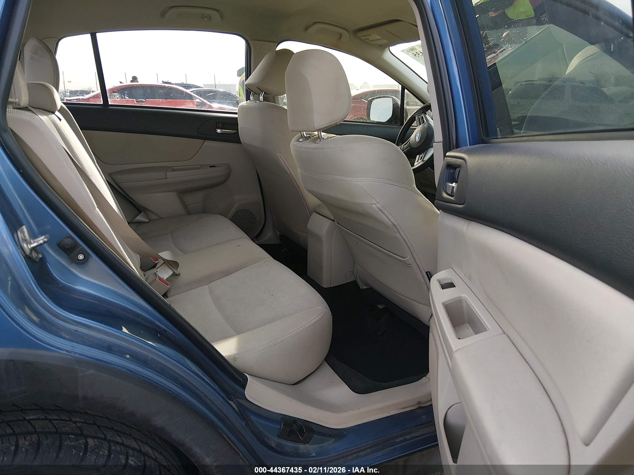 SUBARU XV image 8