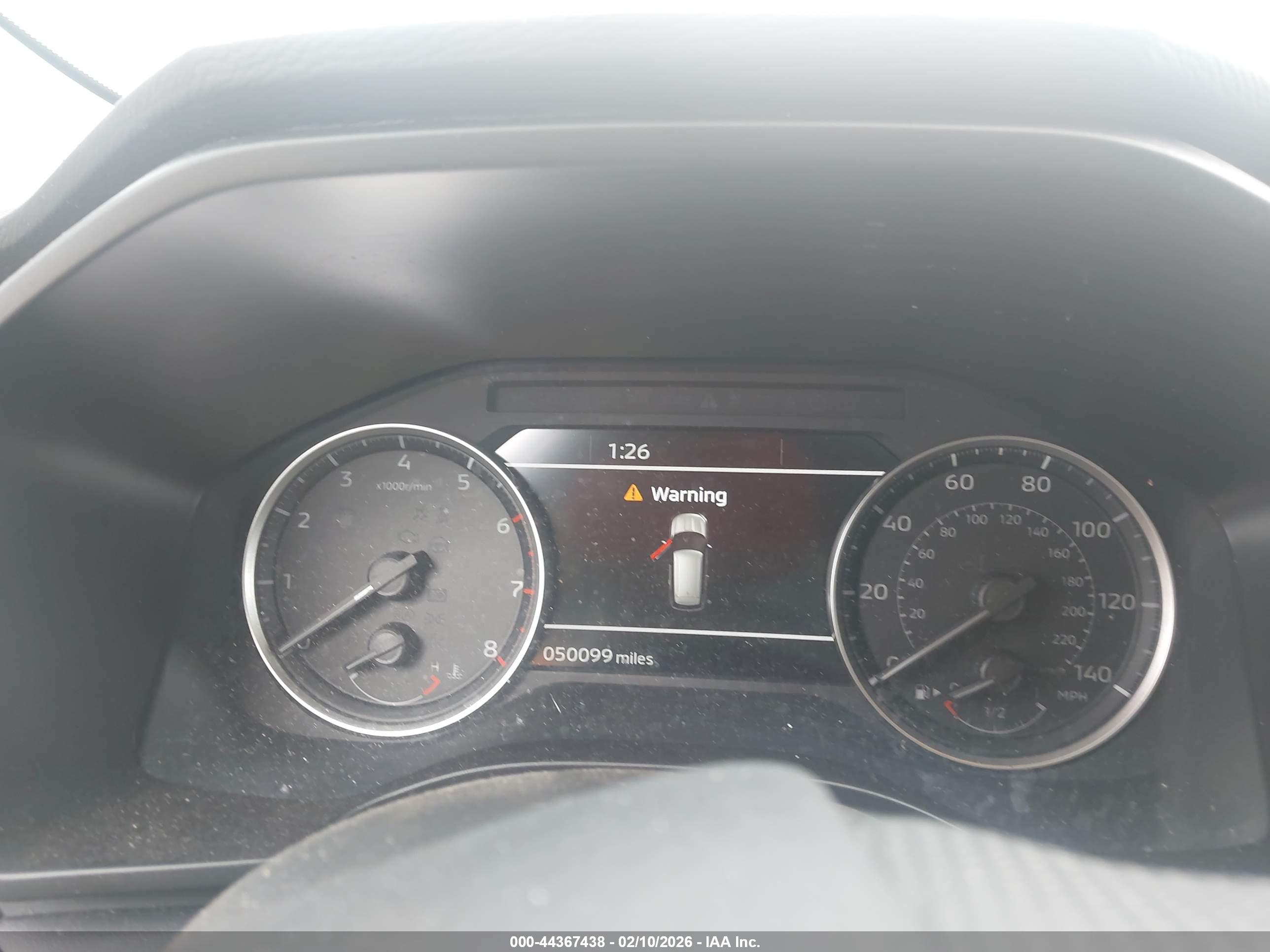 MITSUBISHI OUTLANDER image 7