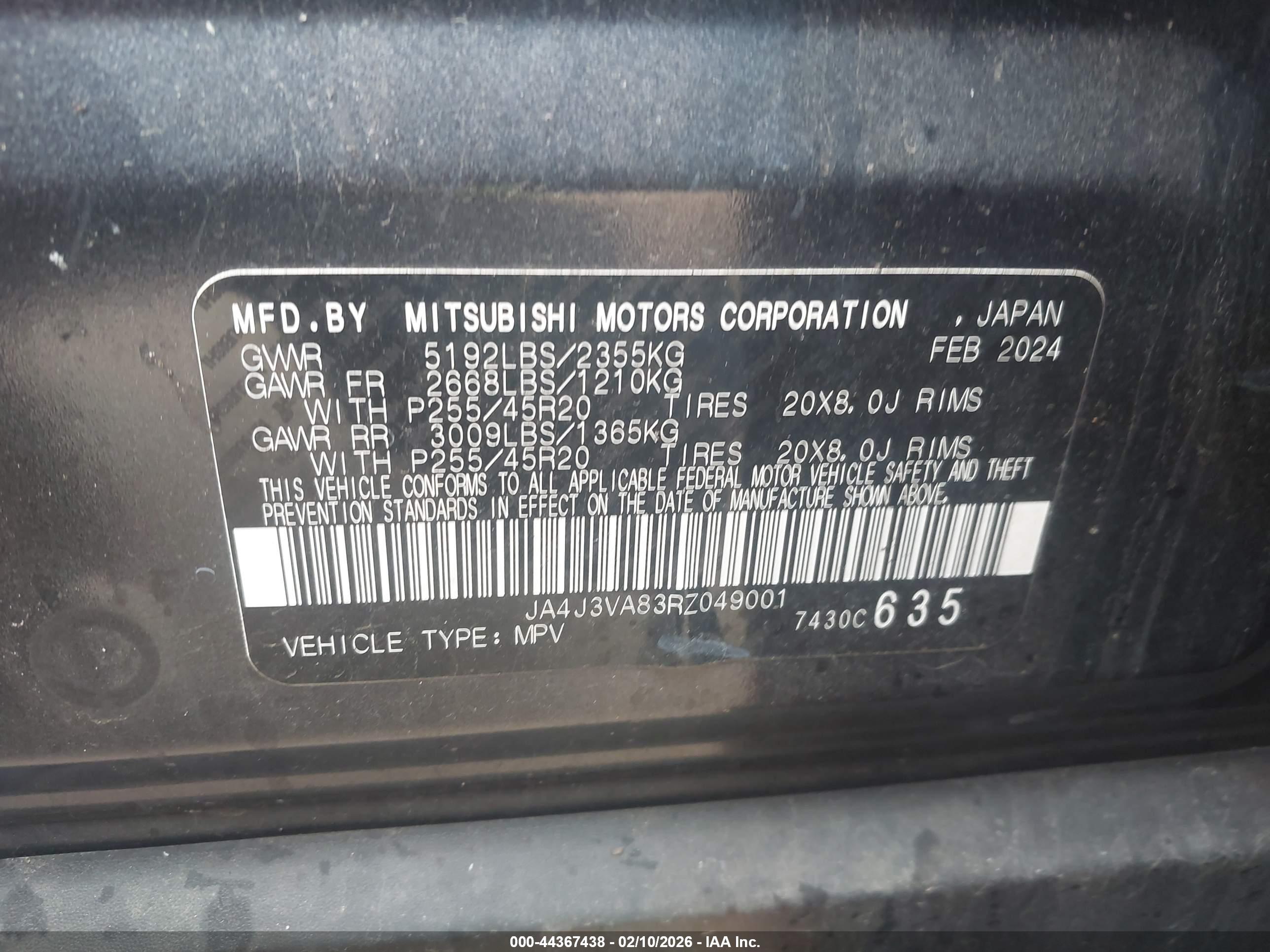 MITSUBISHI OUTLANDER image 9