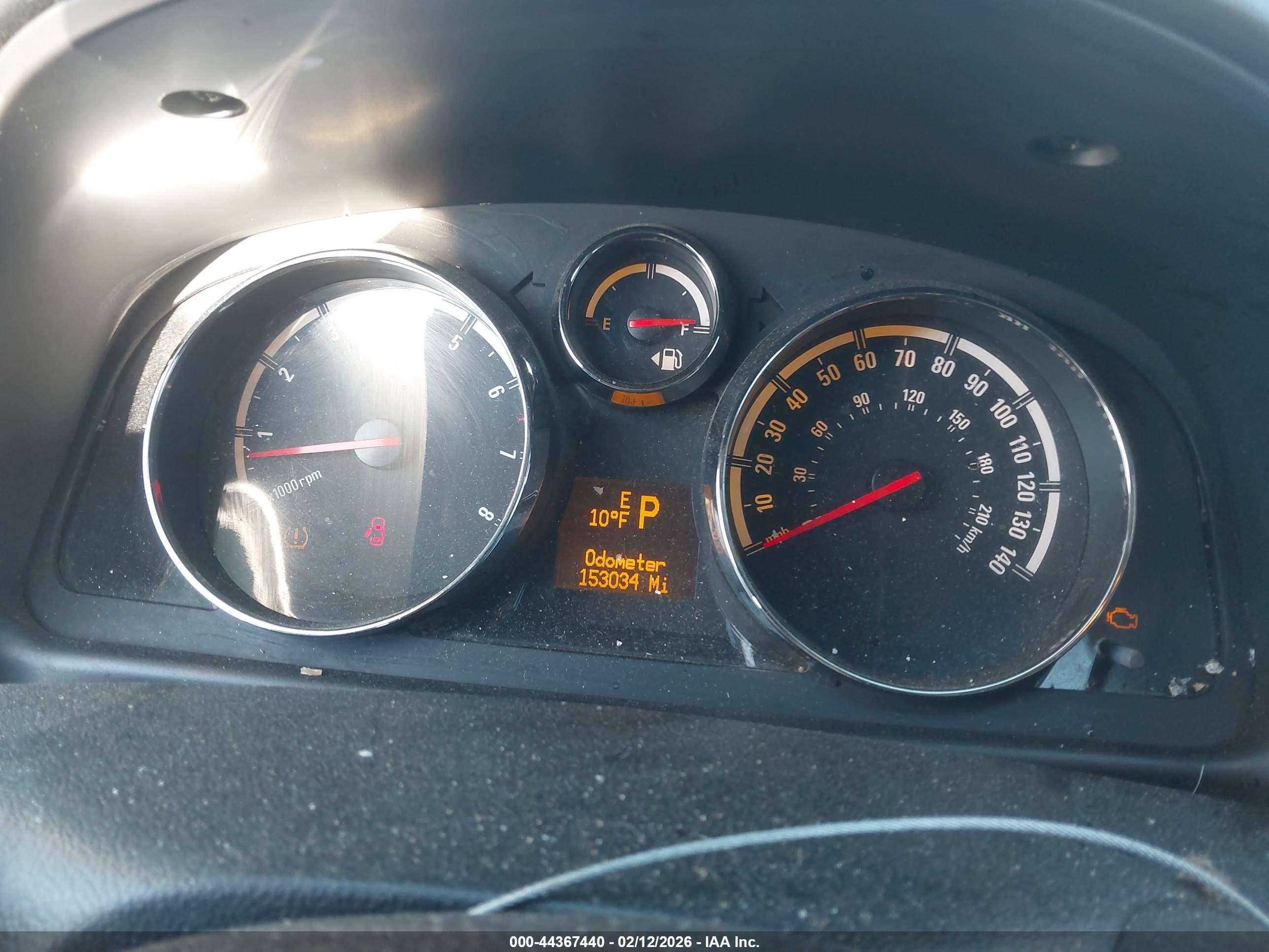 SATURN VUE image 7