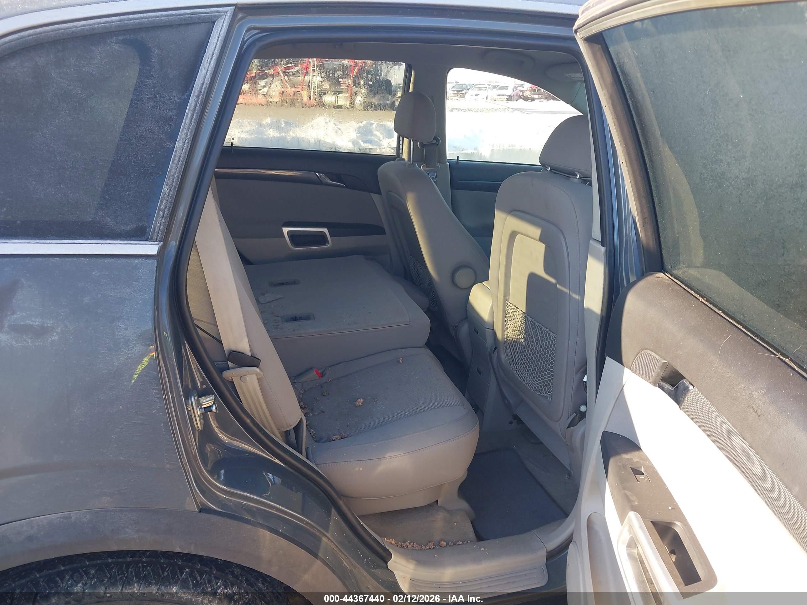 SATURN VUE image 8