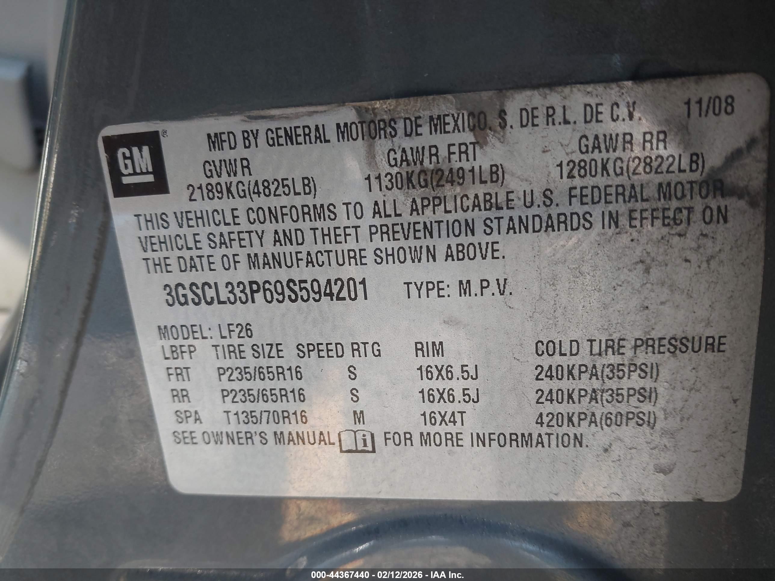 SATURN VUE image 9