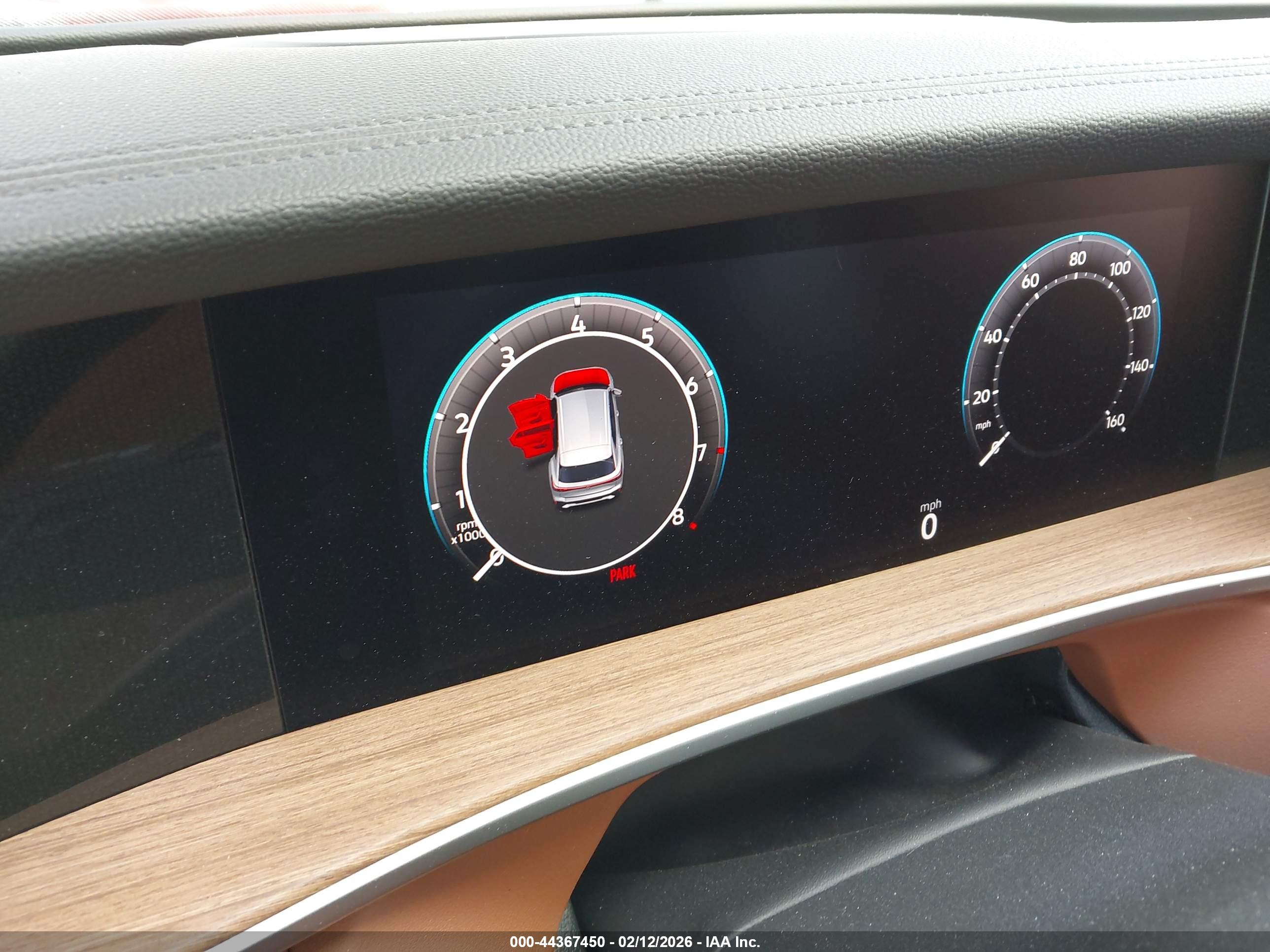 VOLKSWAGEN TIGUAN image 7