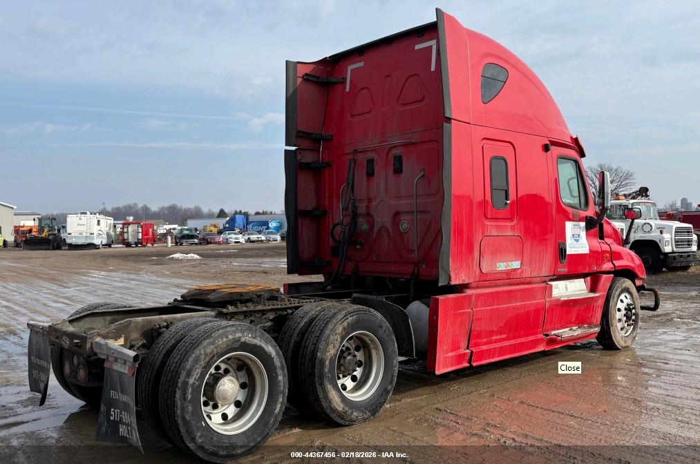 FREIGHTLINER CASCADIA image 4