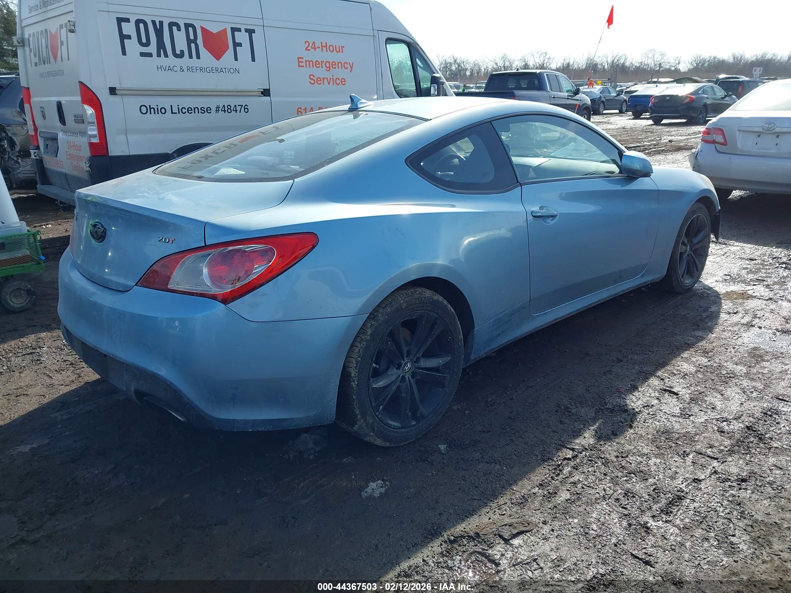 HYUNDAI GENESIS image 4