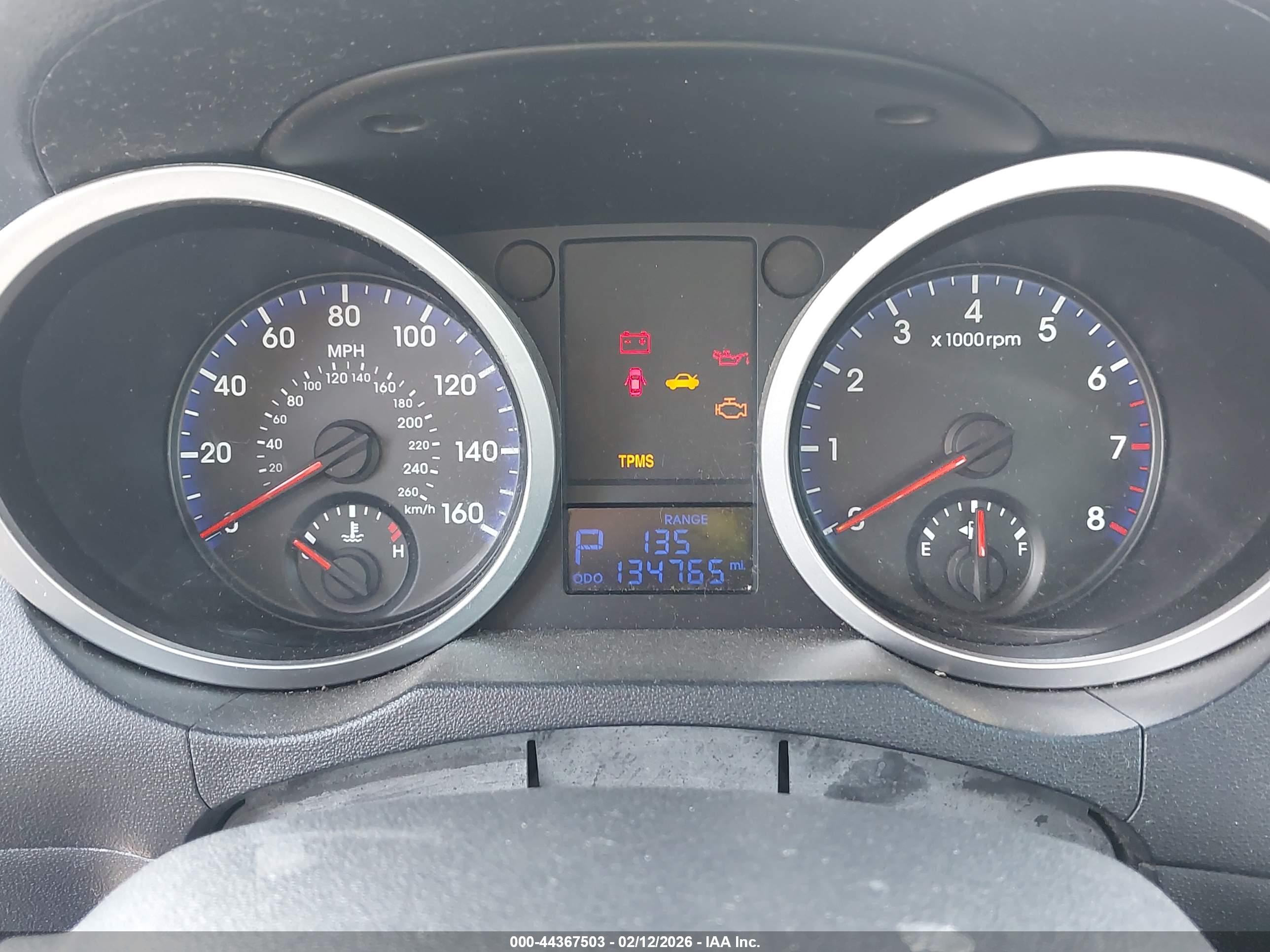 HYUNDAI GENESIS image 7