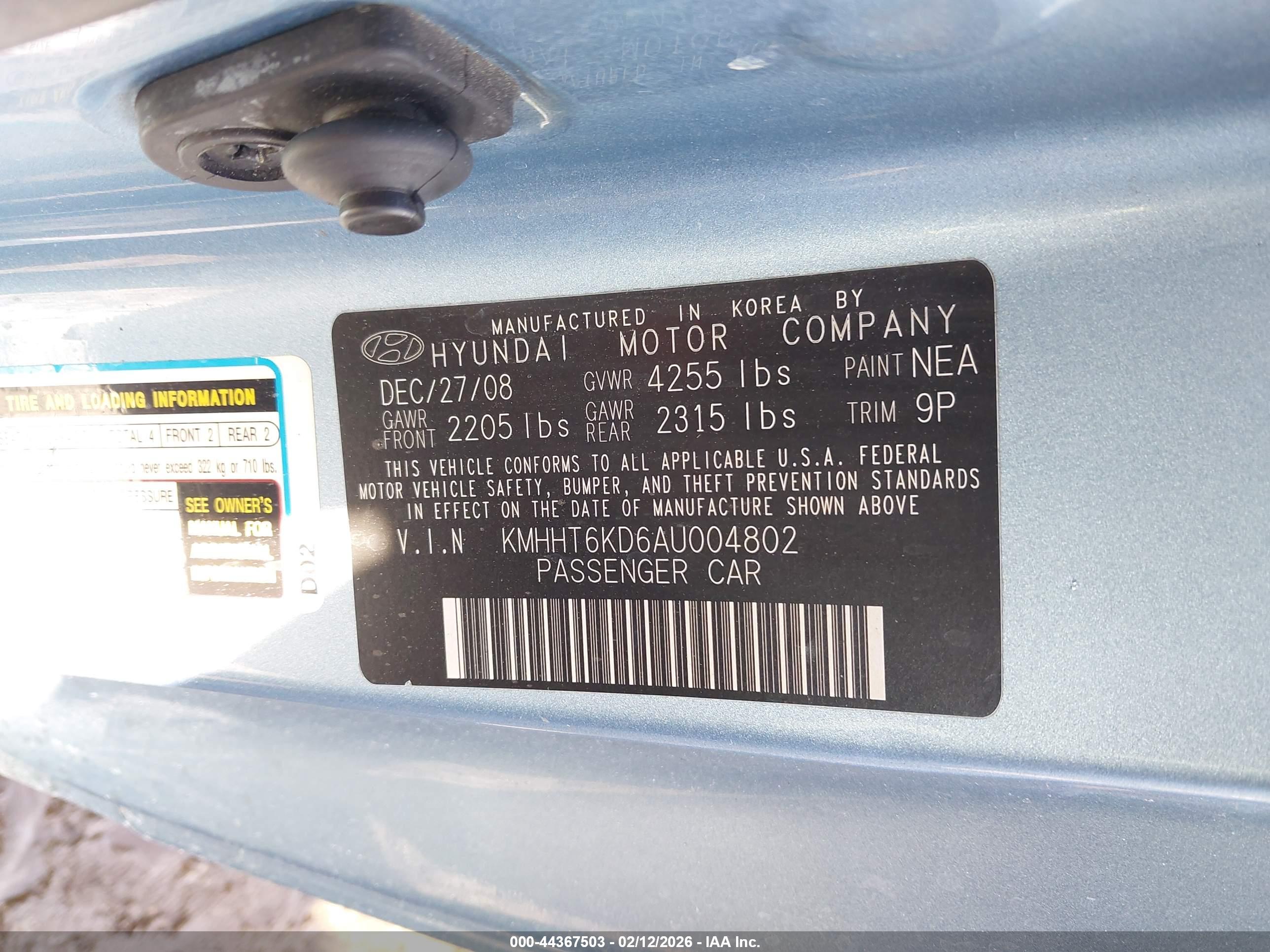 HYUNDAI GENESIS image 9