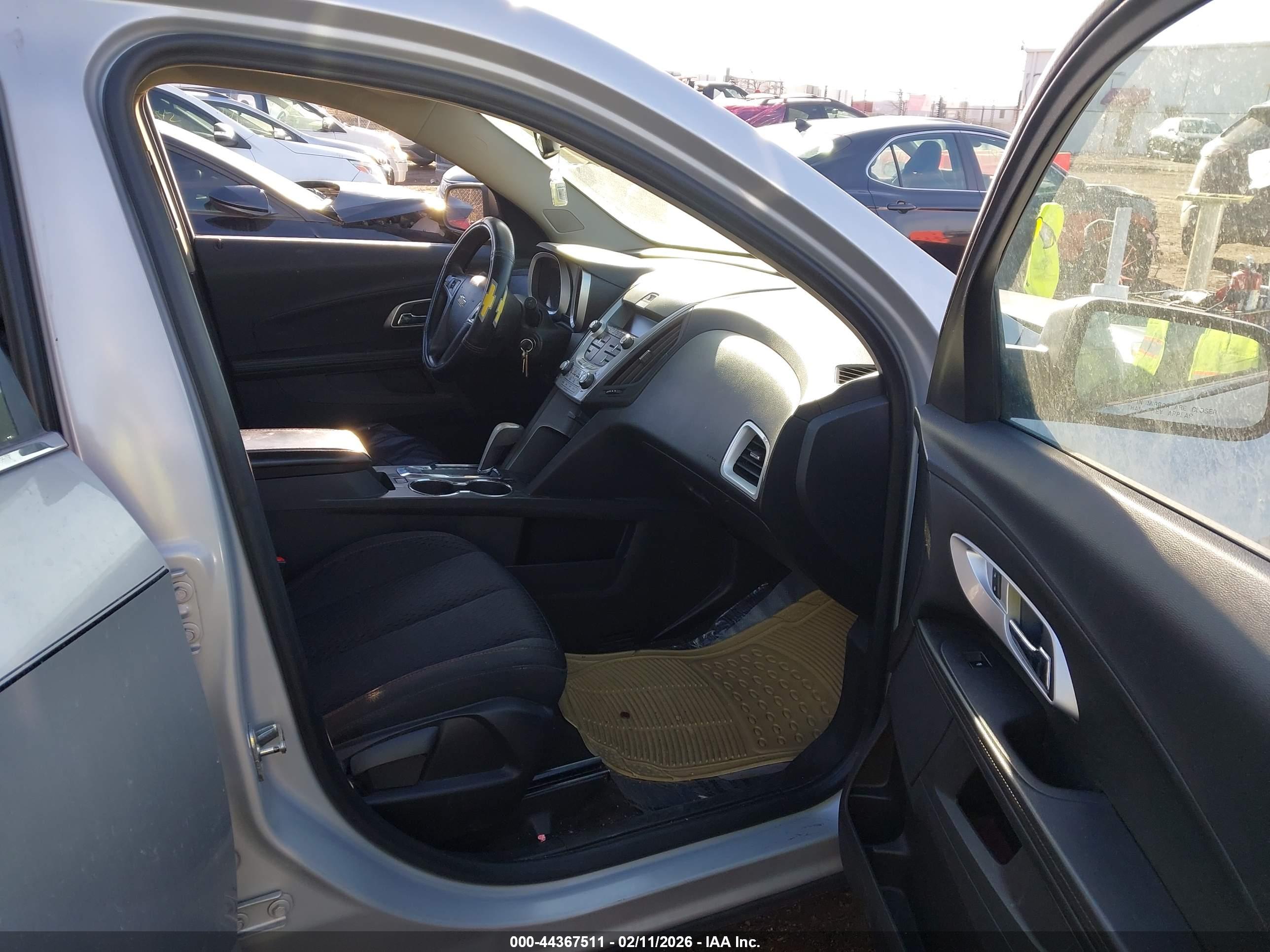 CHEVROLET EQUINOX image 5