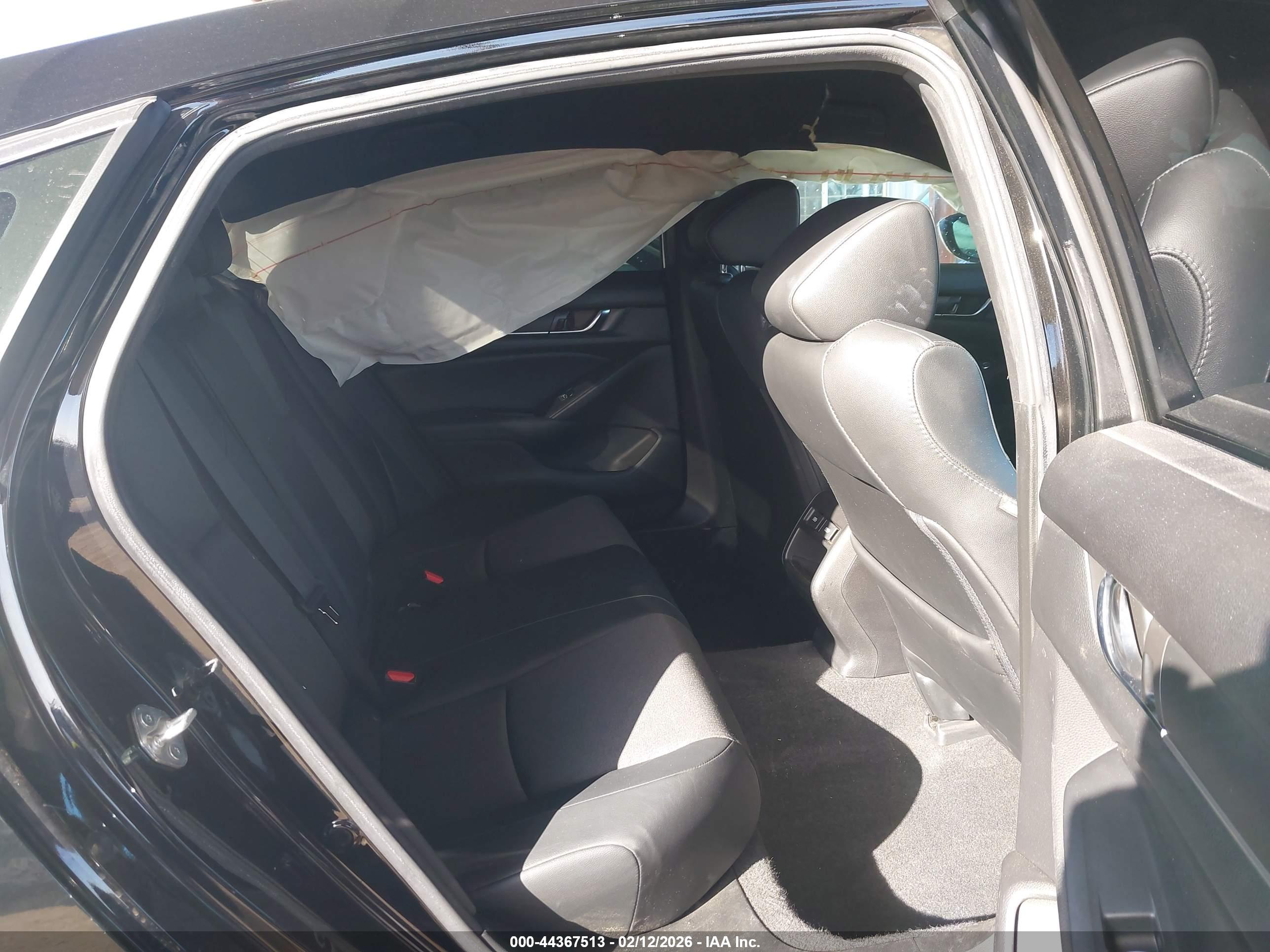 HONDA ACCORD image 8