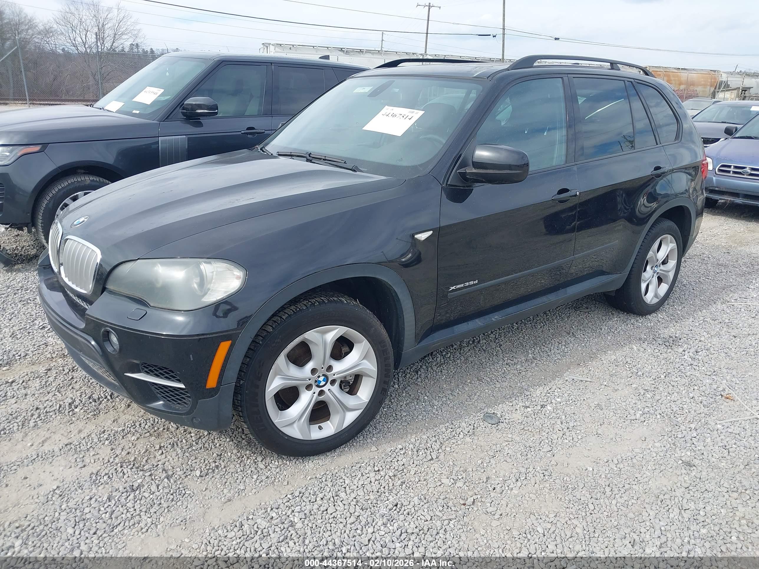 BMW X5 image 2