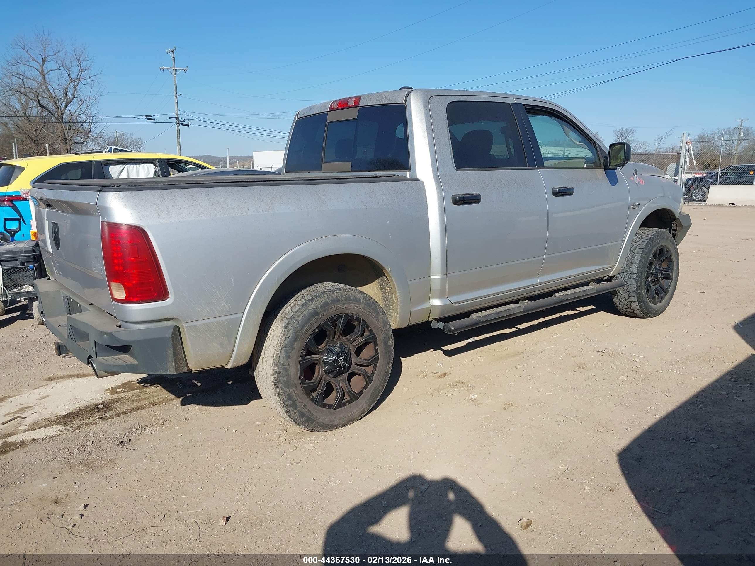 DODGE RAM image 4