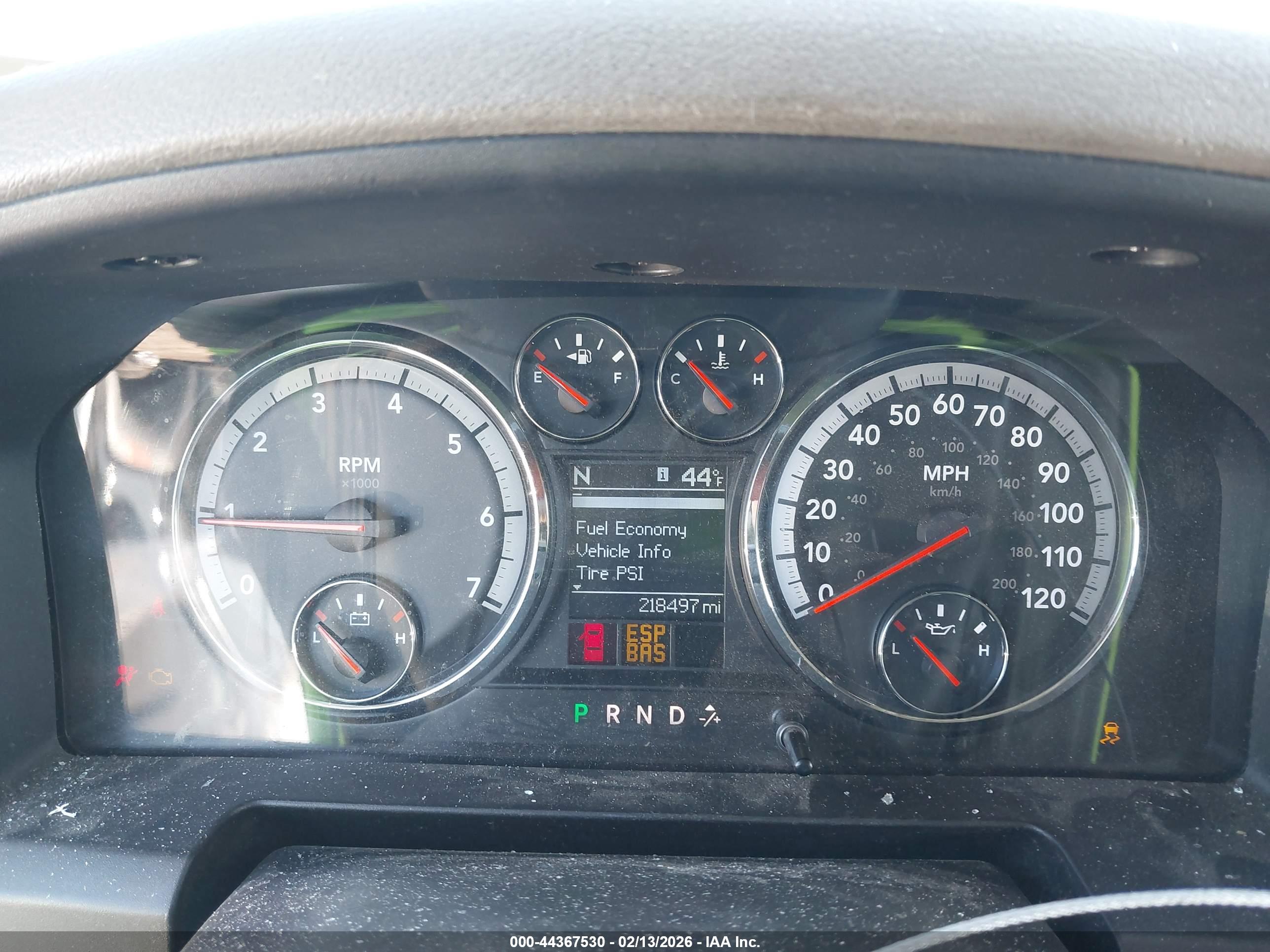 DODGE RAM image 7