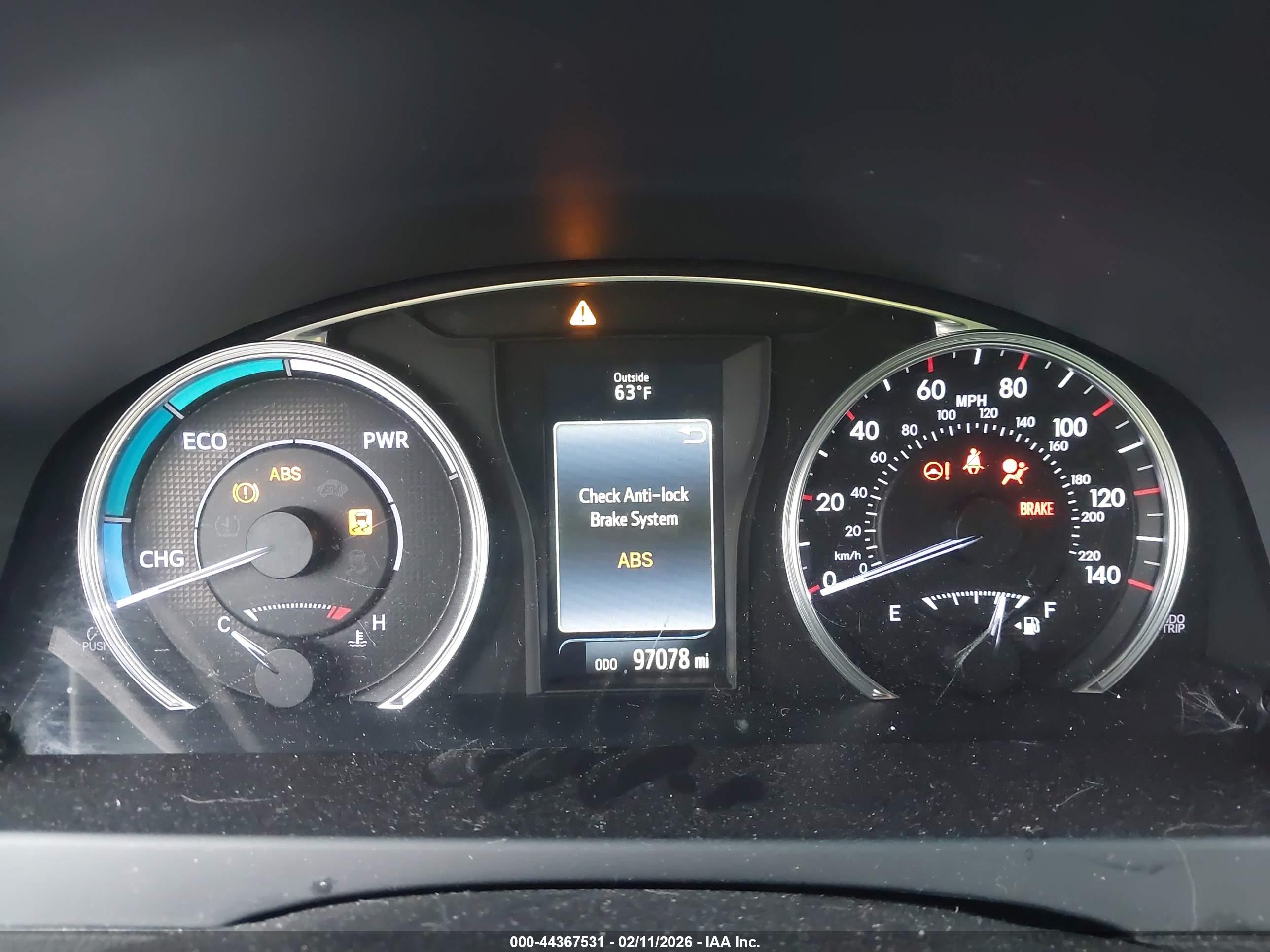TOYOTA CAMRY image 7