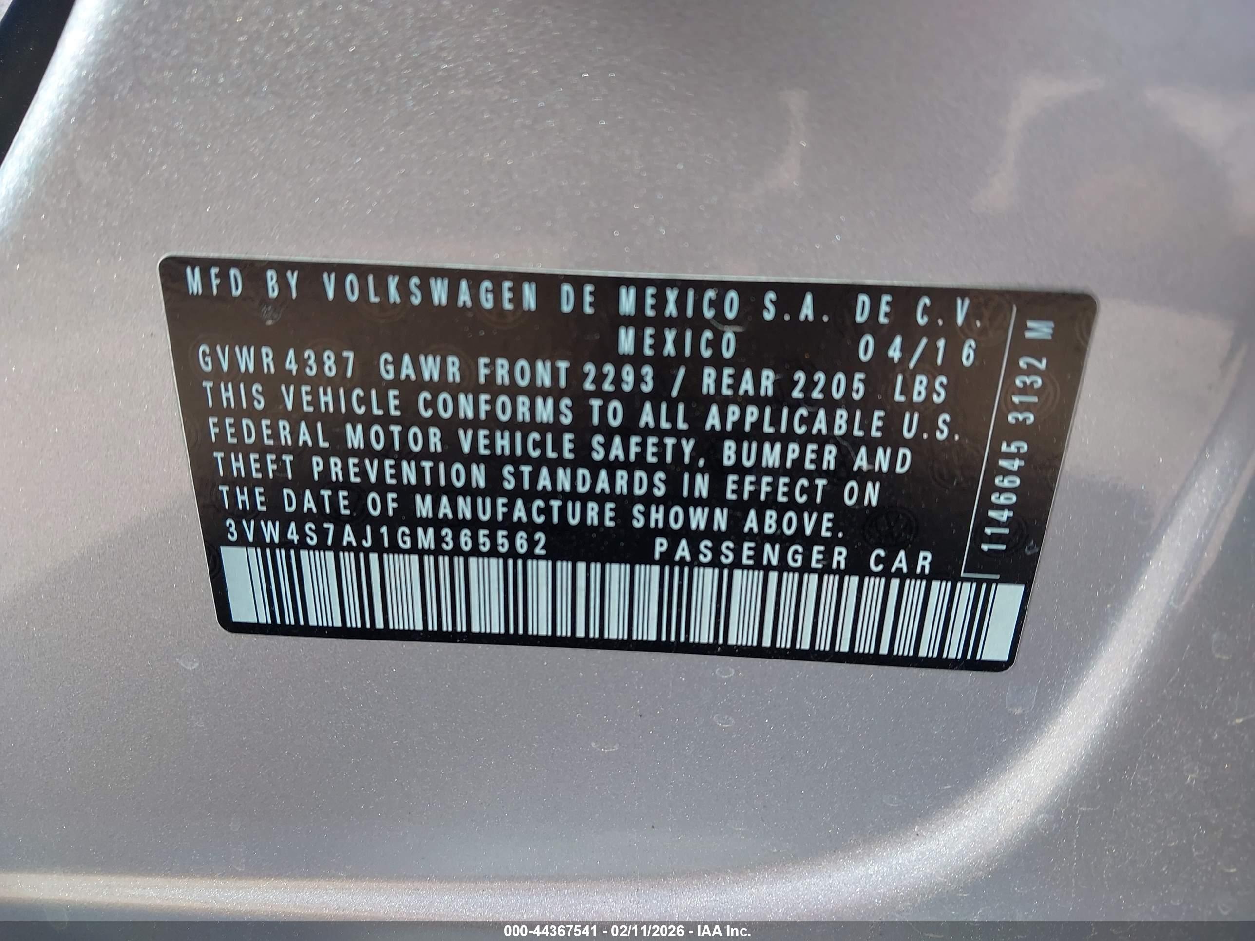 VOLKSWAGEN JETTA image 9