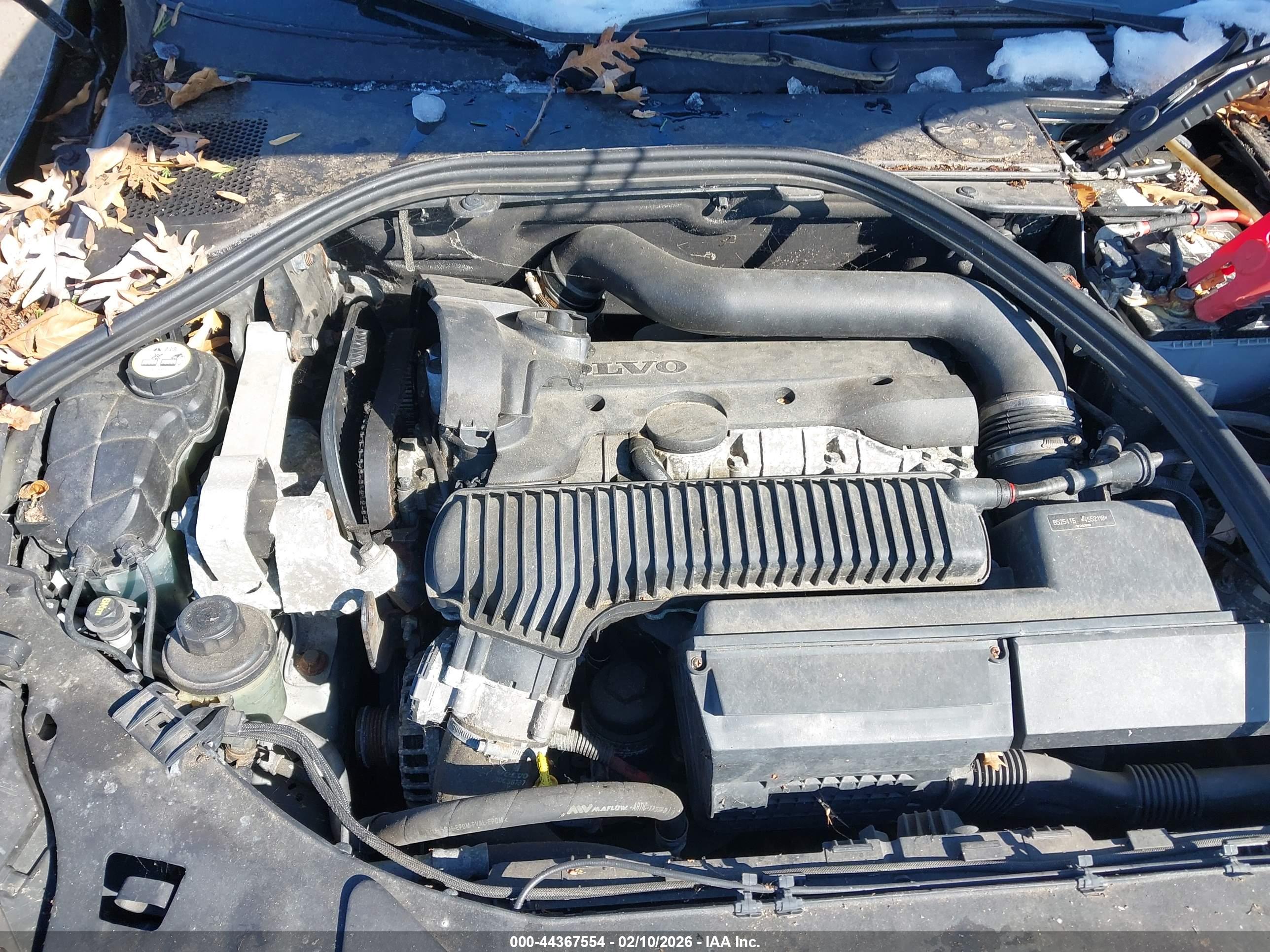 VOLVO S60 image 10