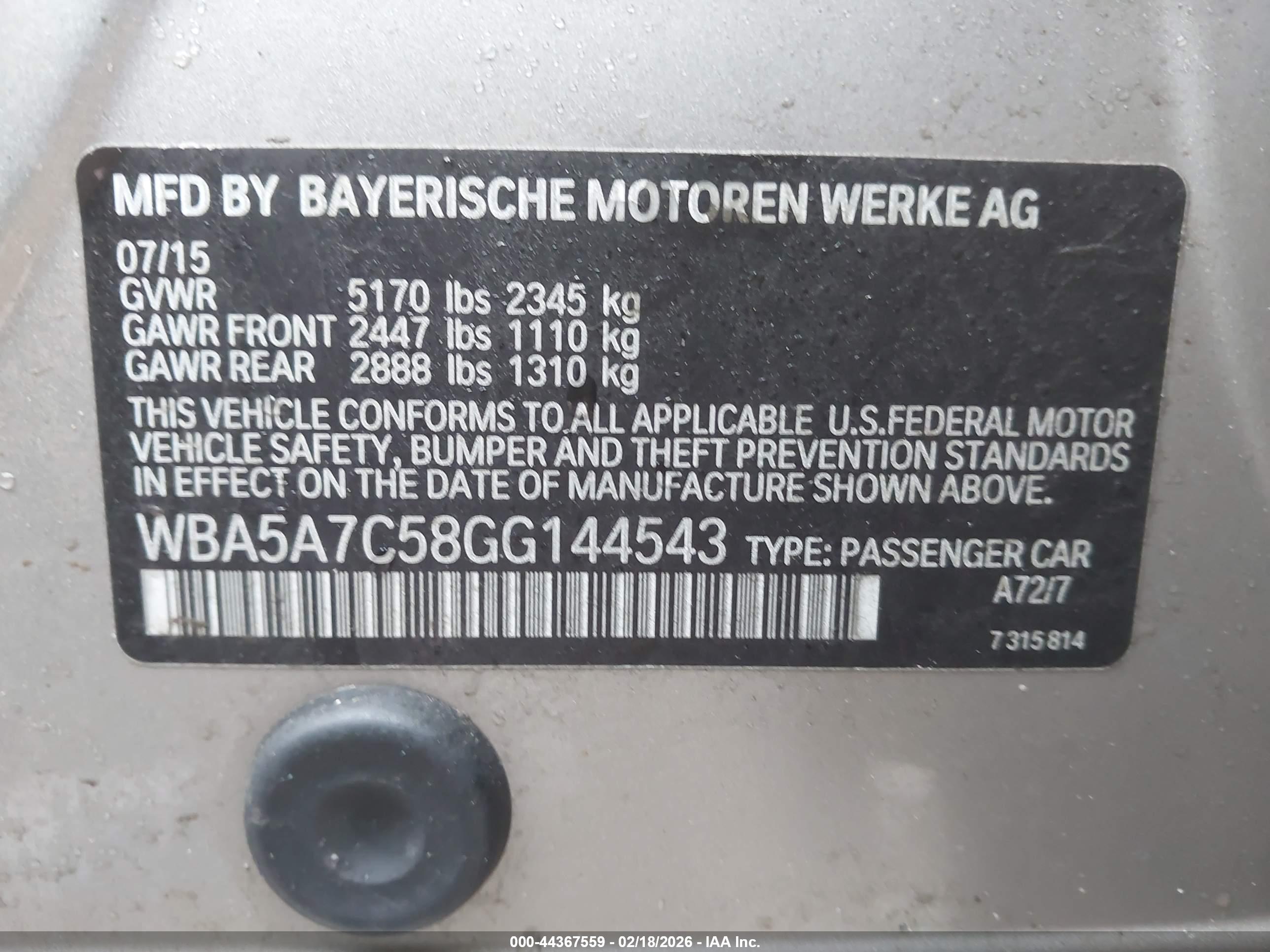 BMW 528I image 9