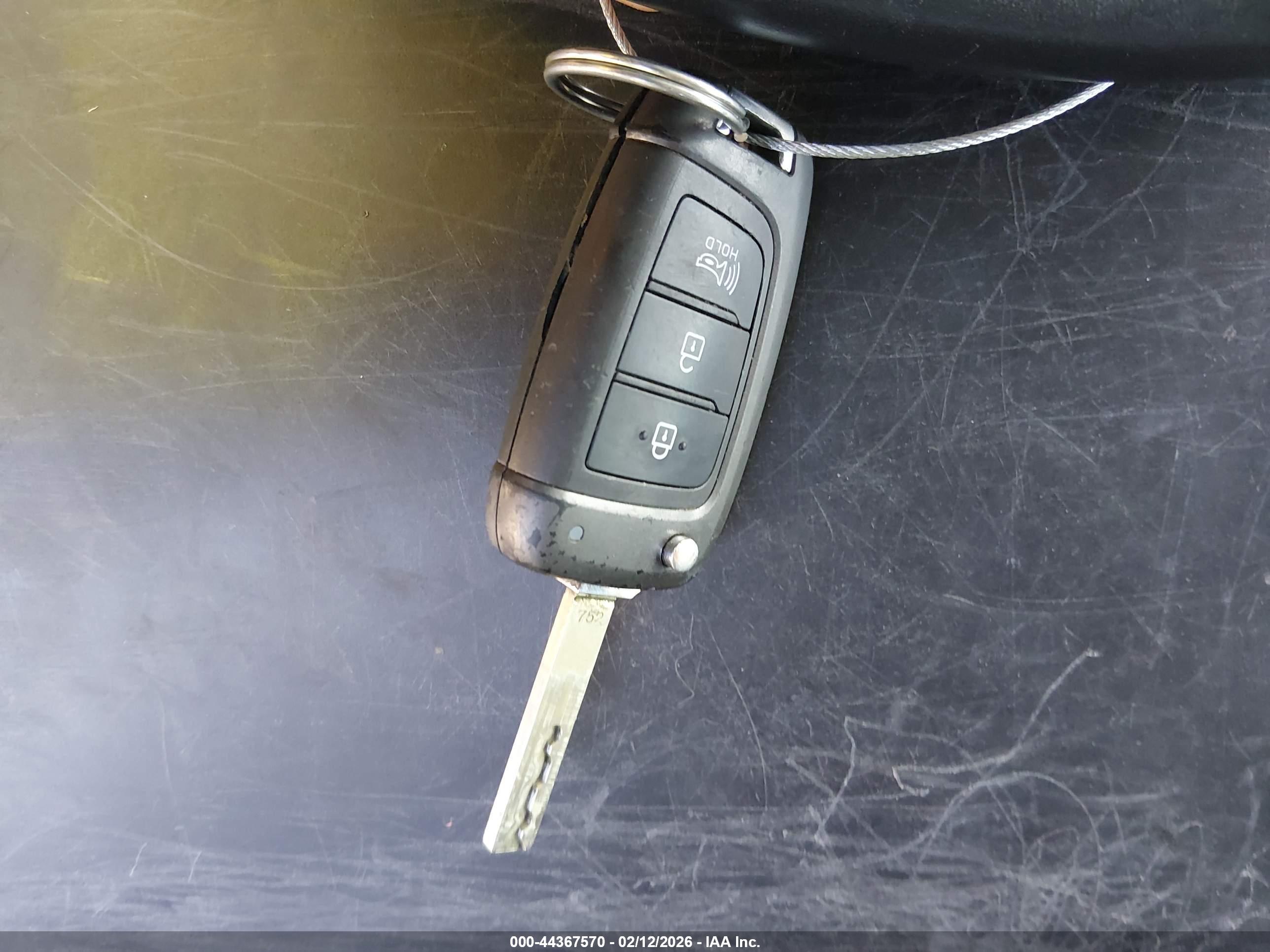 HYUNDAI VENUE image 11