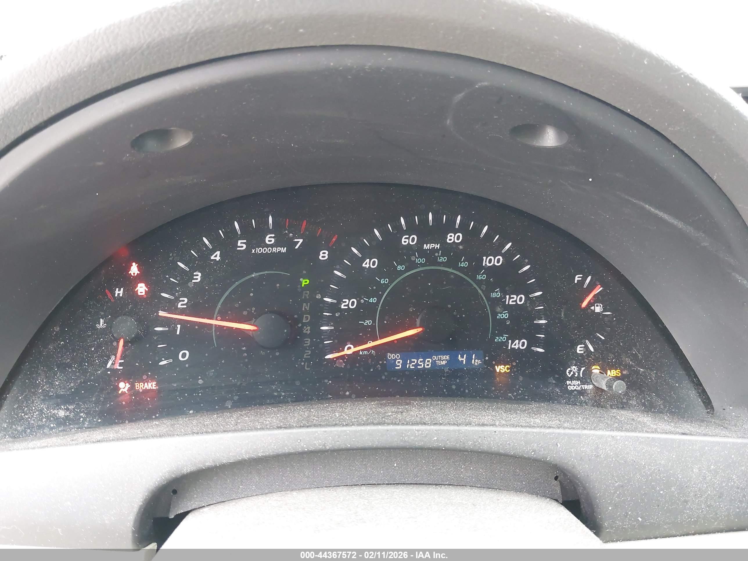 TOYOTA CAMRY image 7