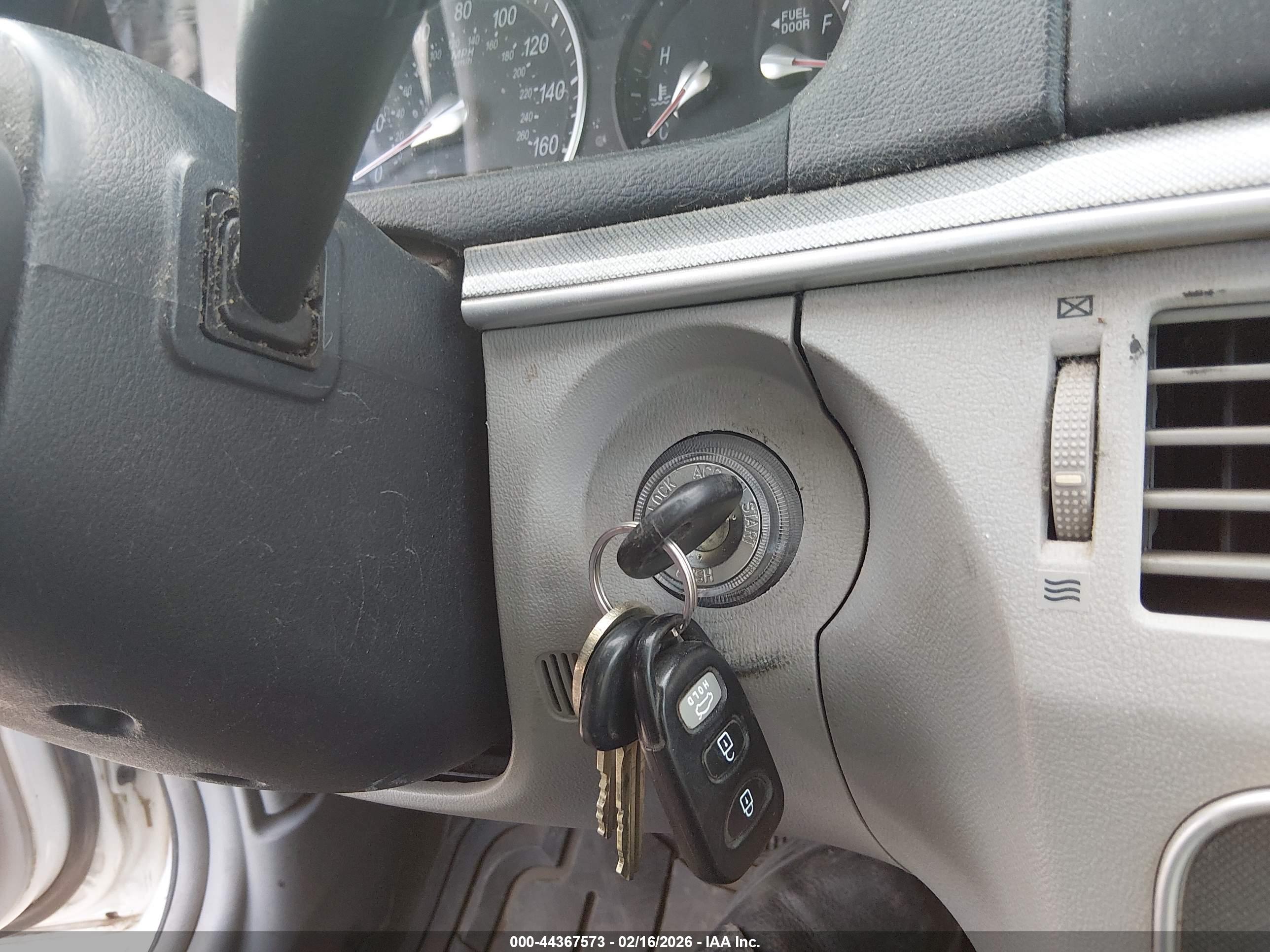 HYUNDAI SONATA image 11