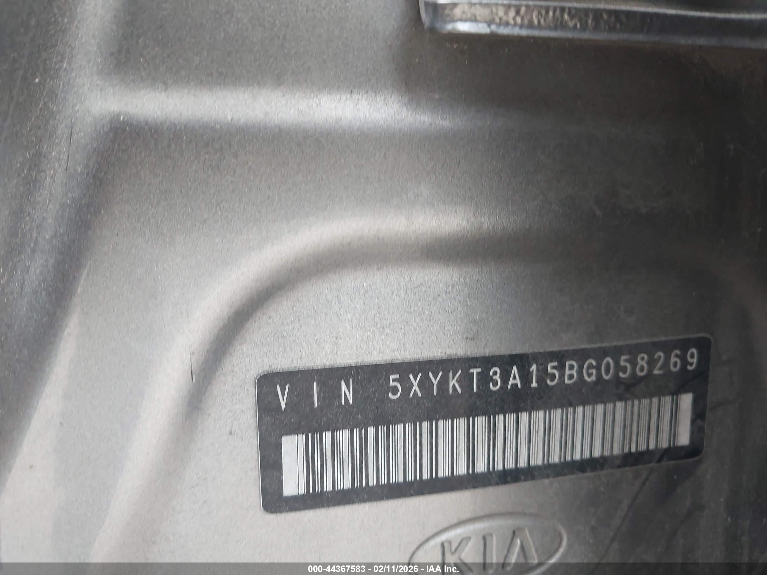 KIA SORENTO image 9