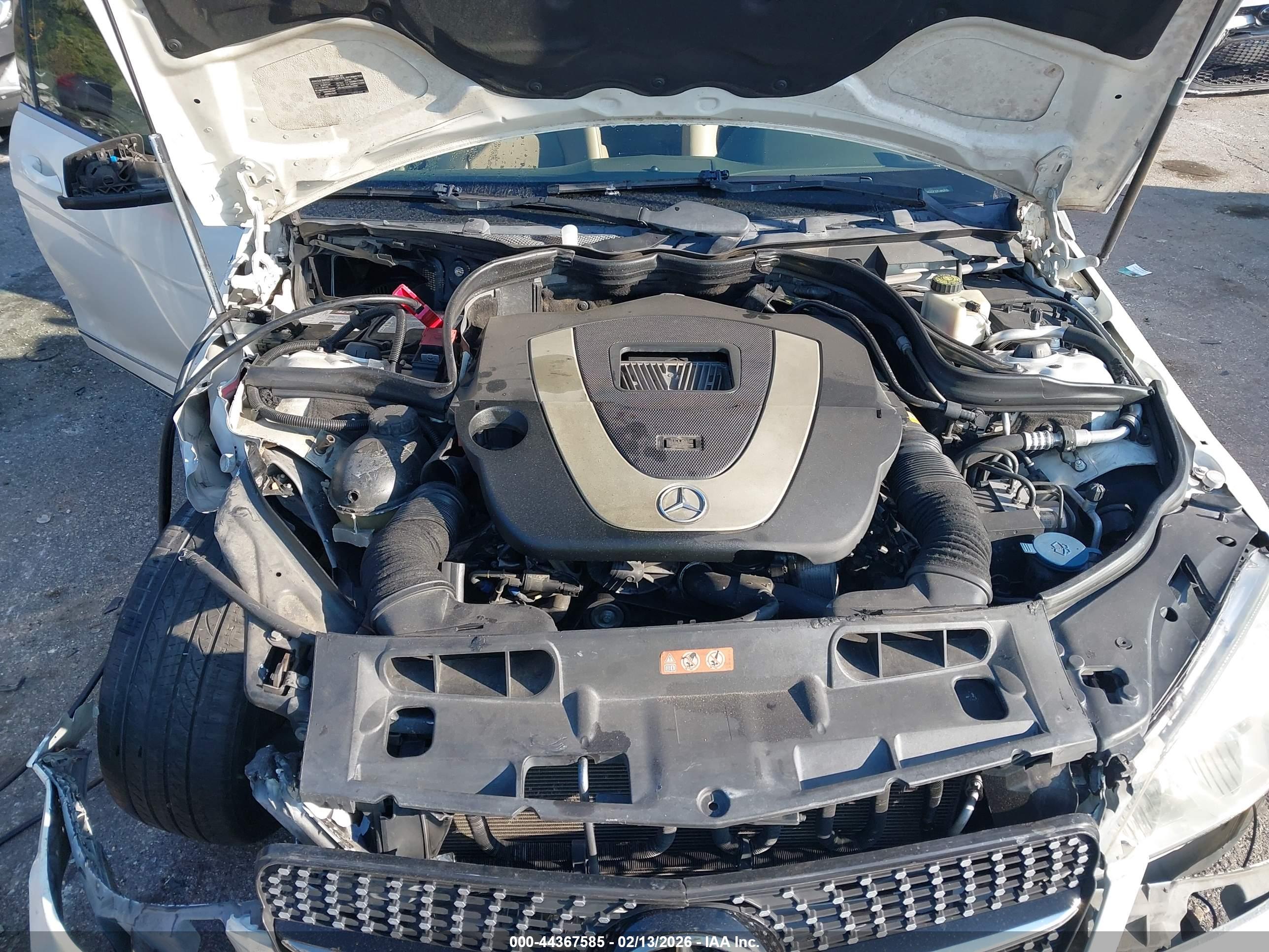 MERCEDES-BENZ C image 10