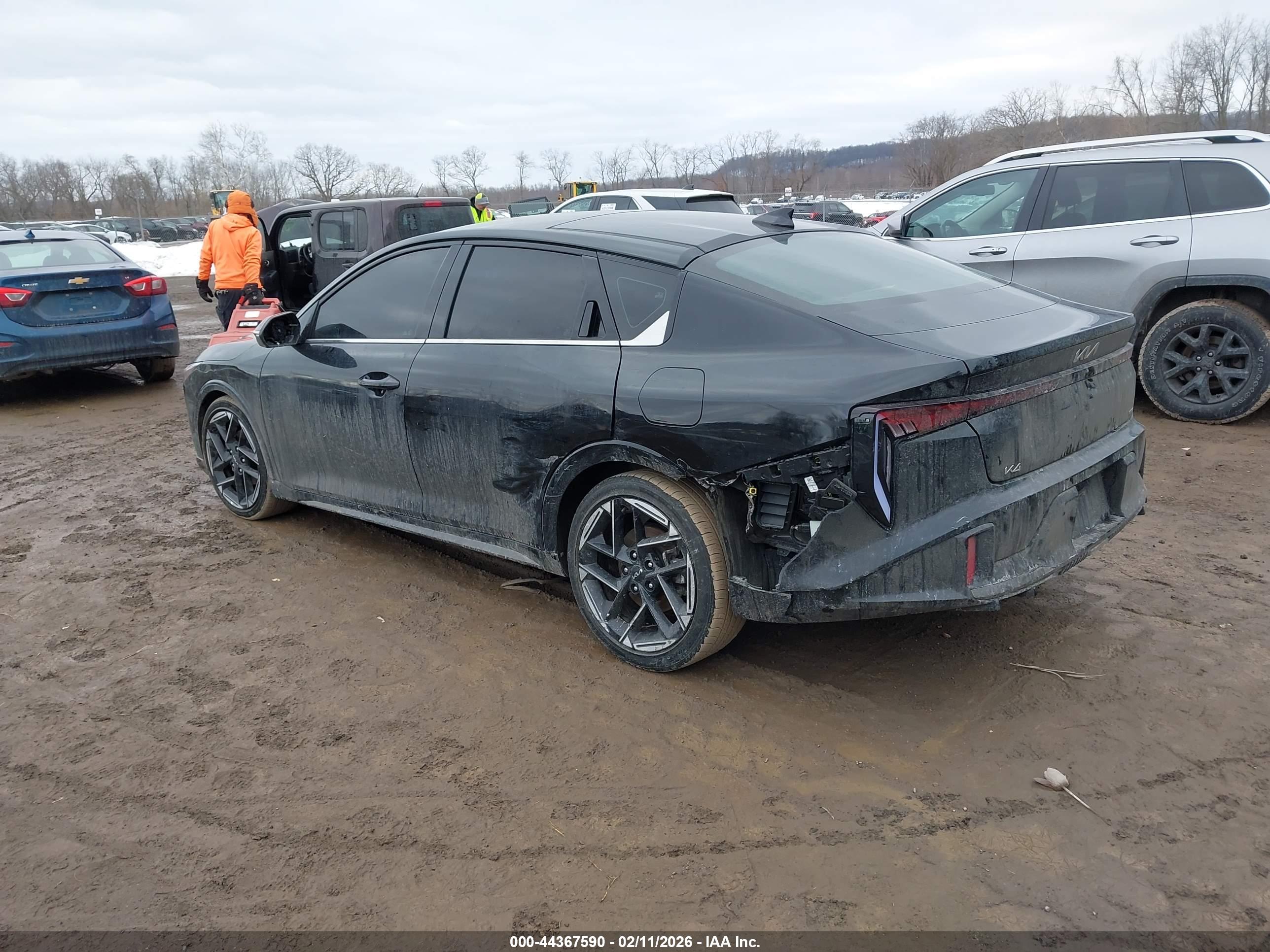 KIA K4 image 3